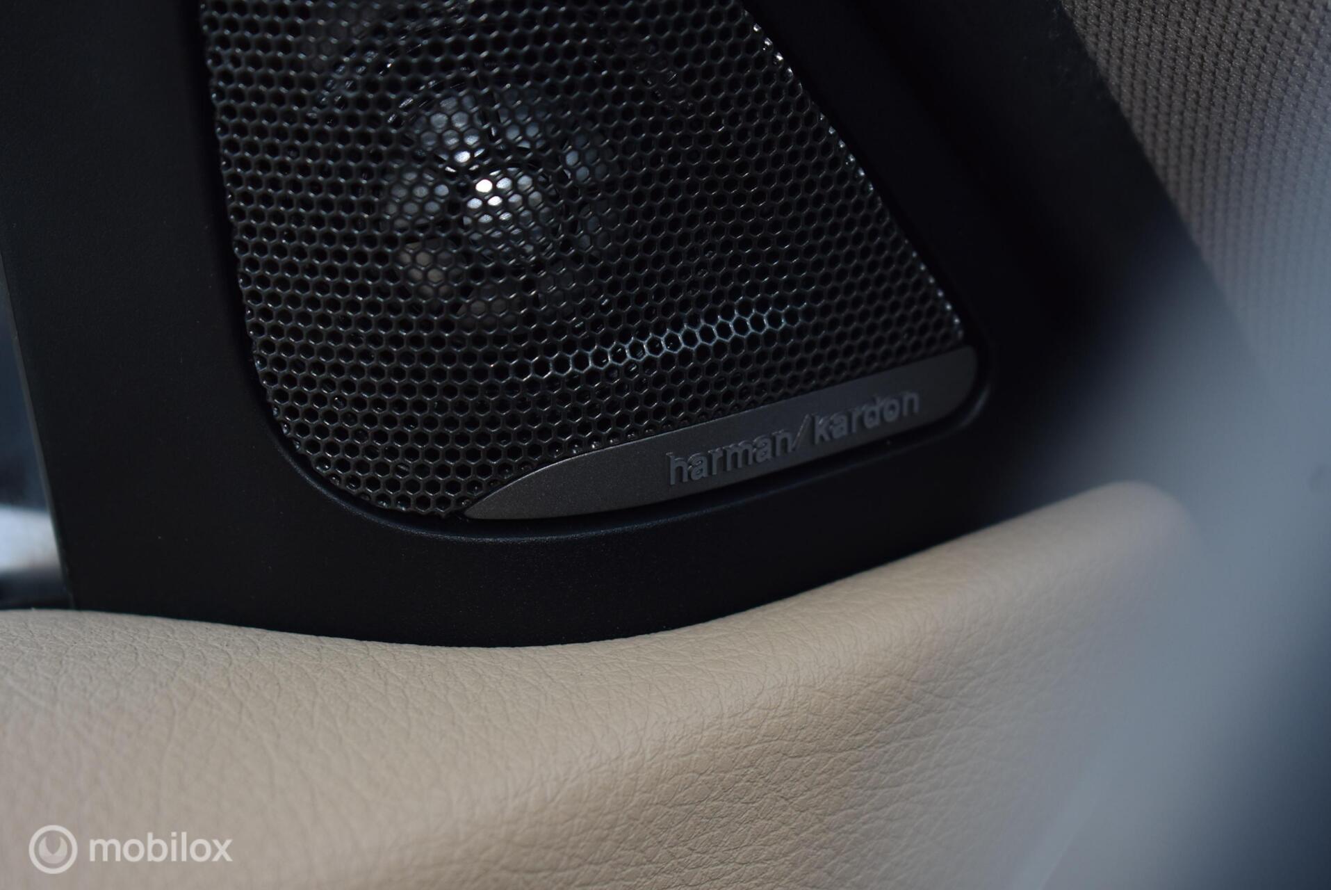 Foto van BMW 330i