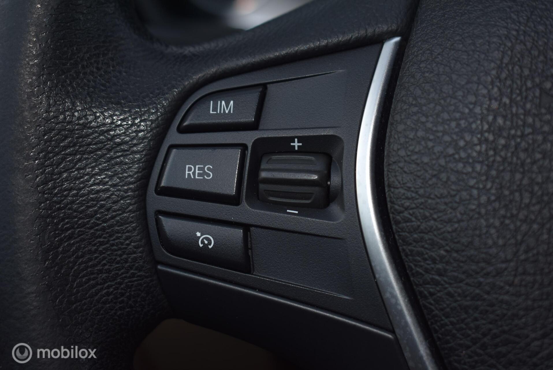 Foto van BMW 330i