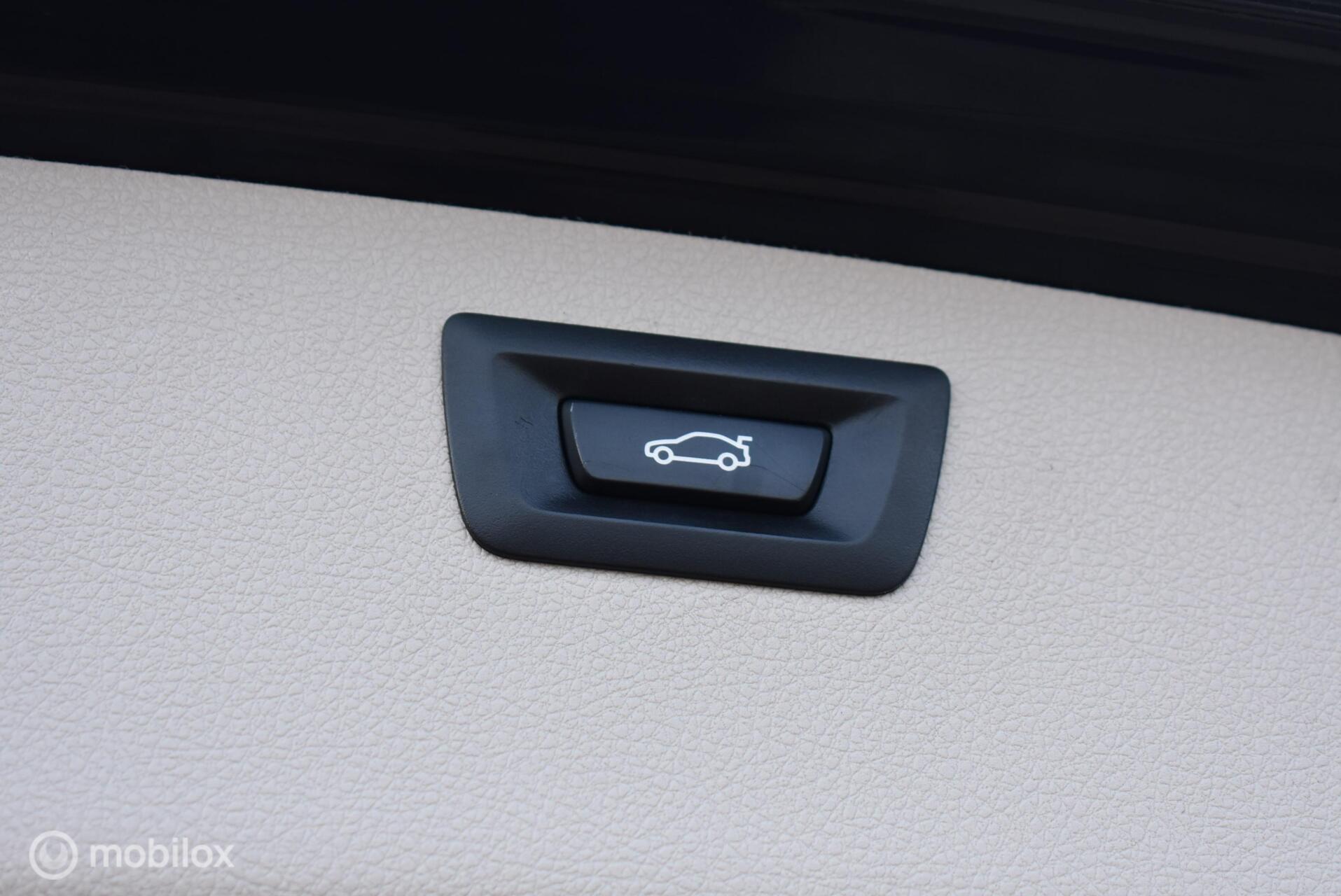 Foto van BMW 330i