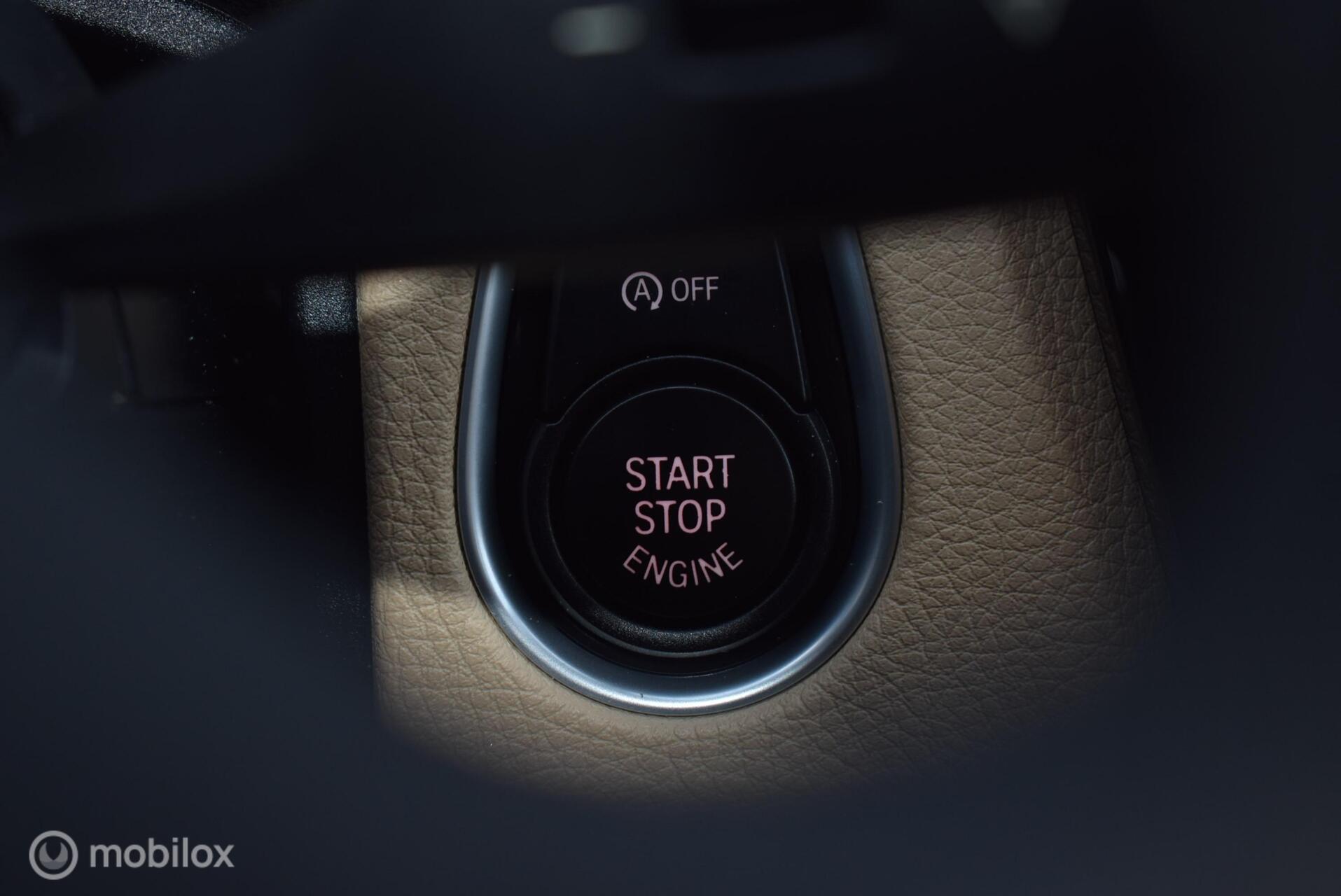 Foto van BMW 330i