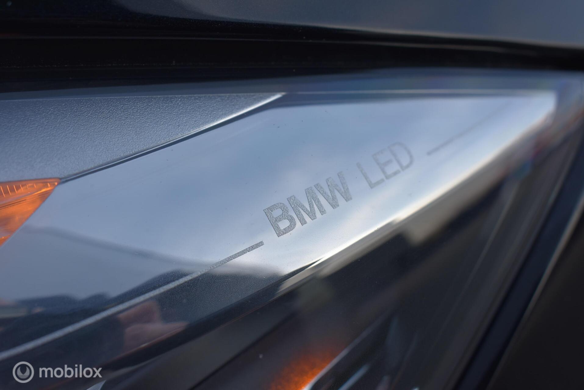 Foto van BMW 330i