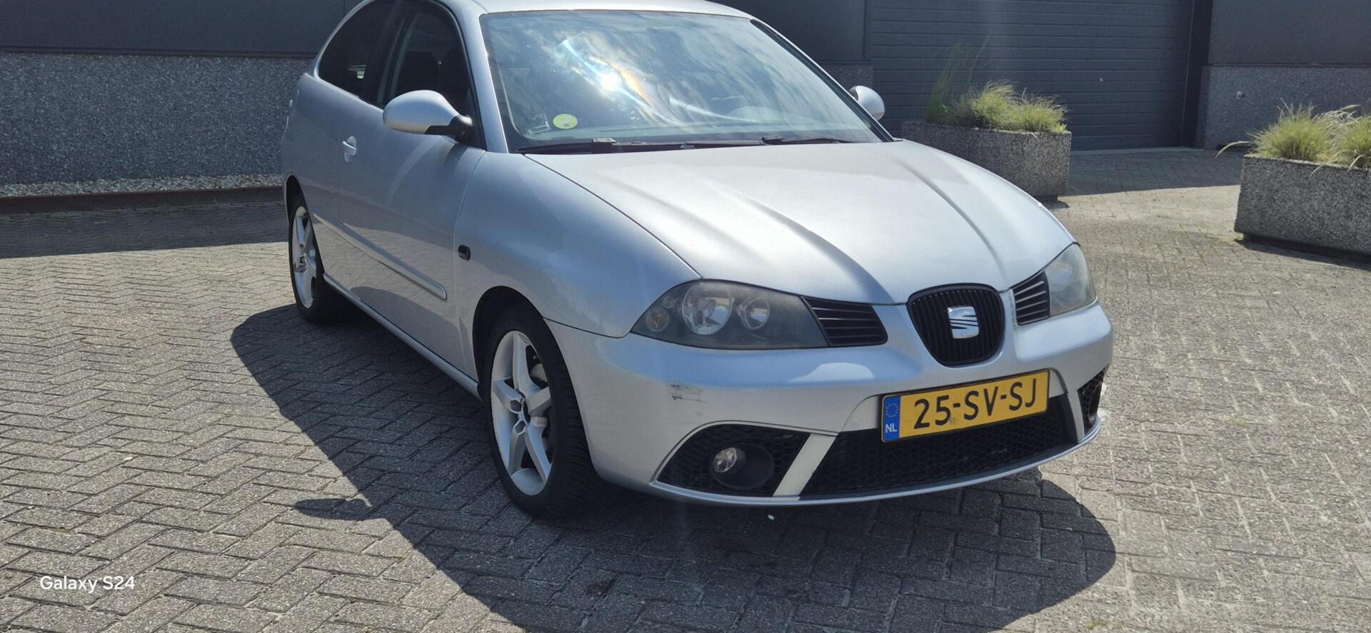Foto van SEAT IBIZA