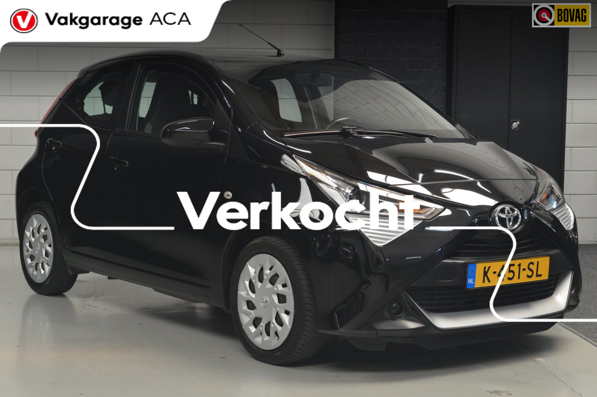 Toyota Toyota Aygo 1.0 VVT-i x-play // 39.000 km // AIRCO // CAMERA // CARPLAY // 2021 - voorkant