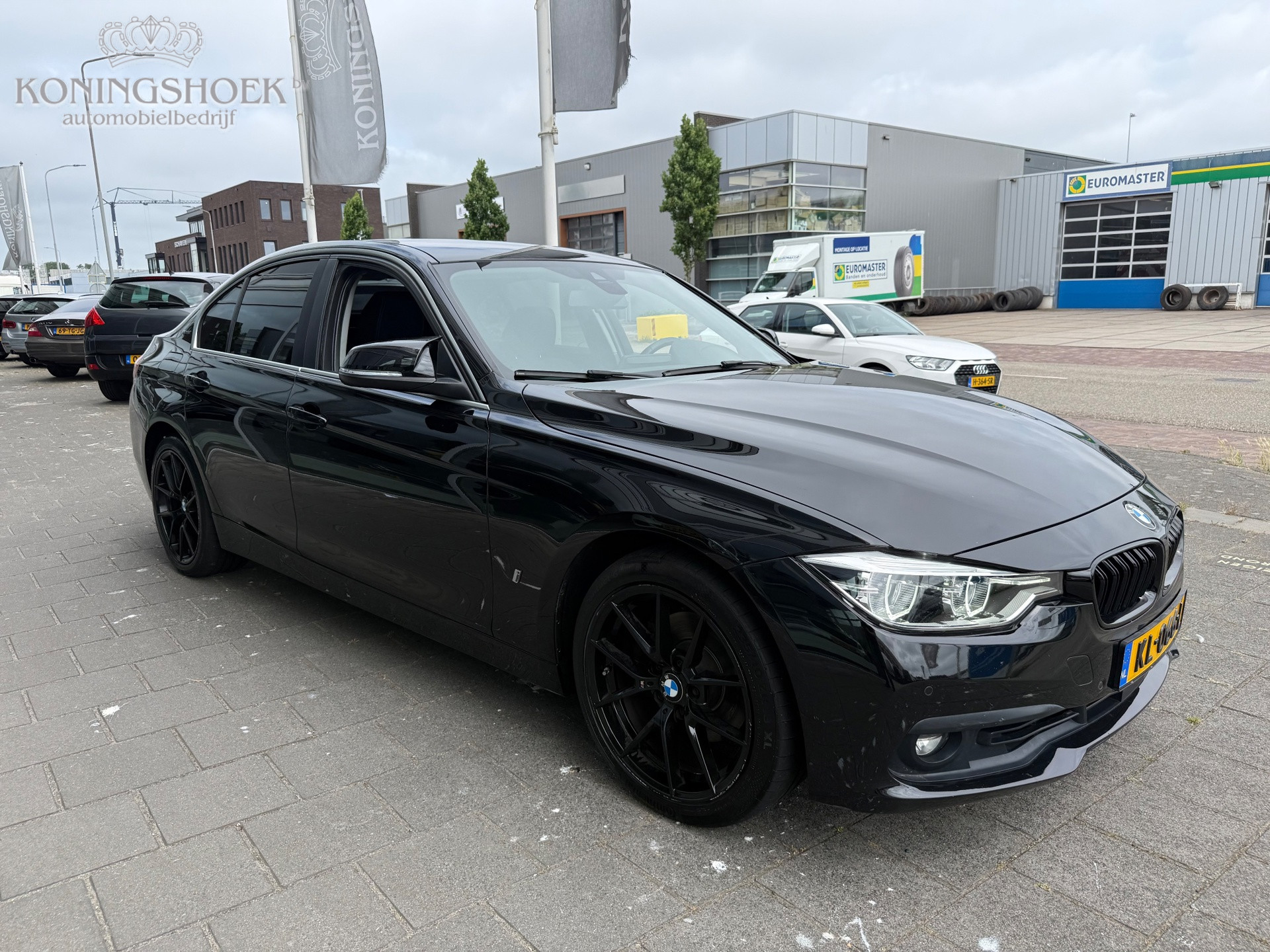 Foto van BMW 330e Iperformance