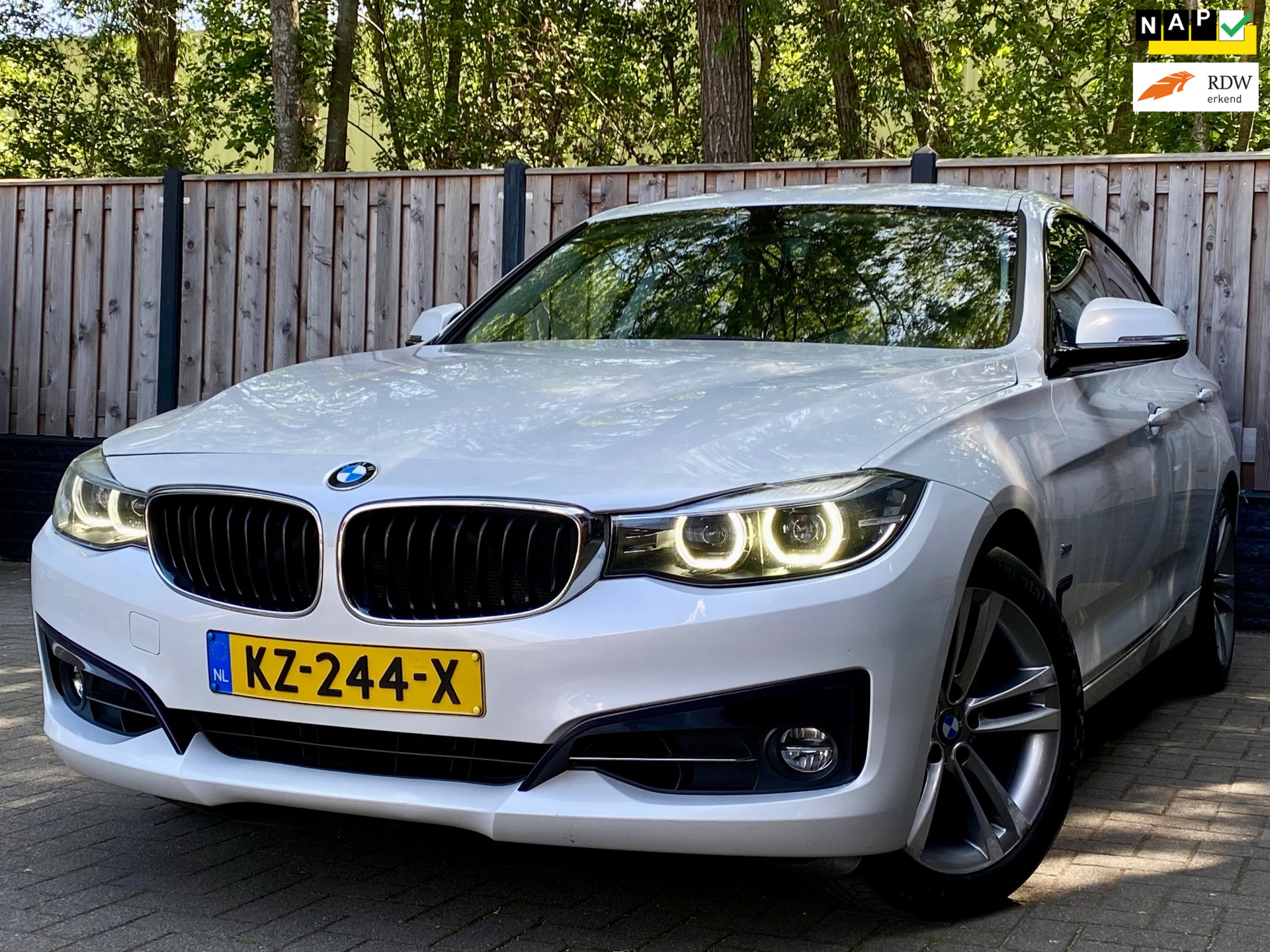 Foto van BMW 320I