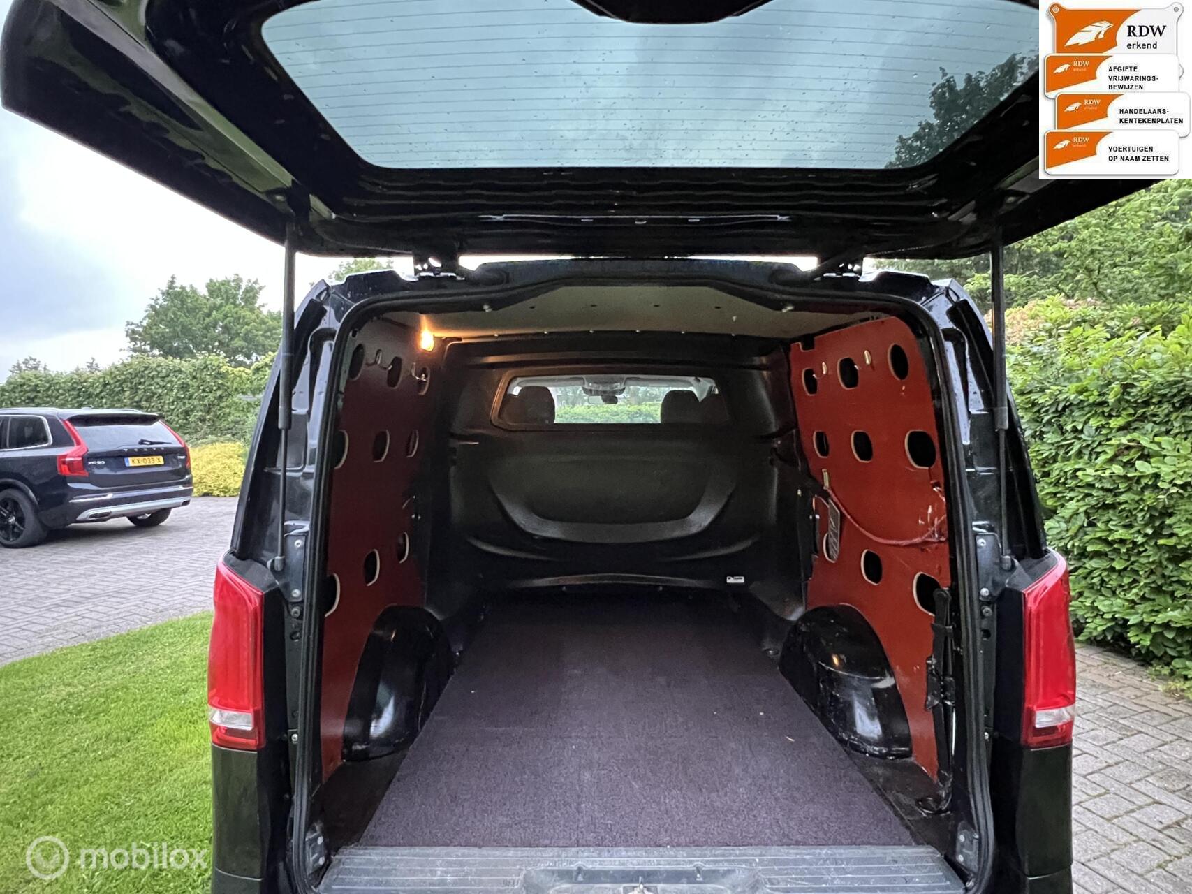 Foto van Mercedes-Benz Vito
