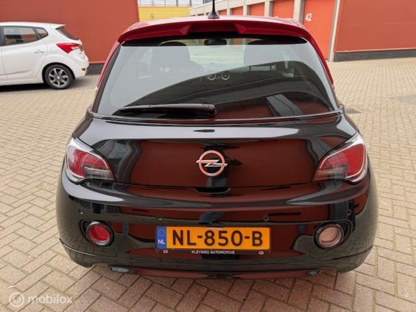 Foto van Opel Adam