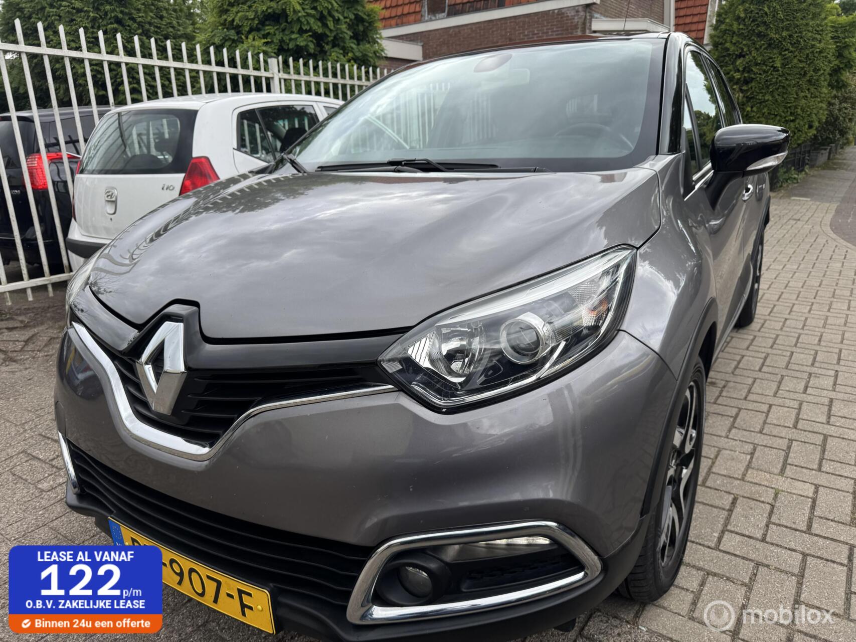 Renault Captur 0.9 TCe Dynamique 2016 - voorkant