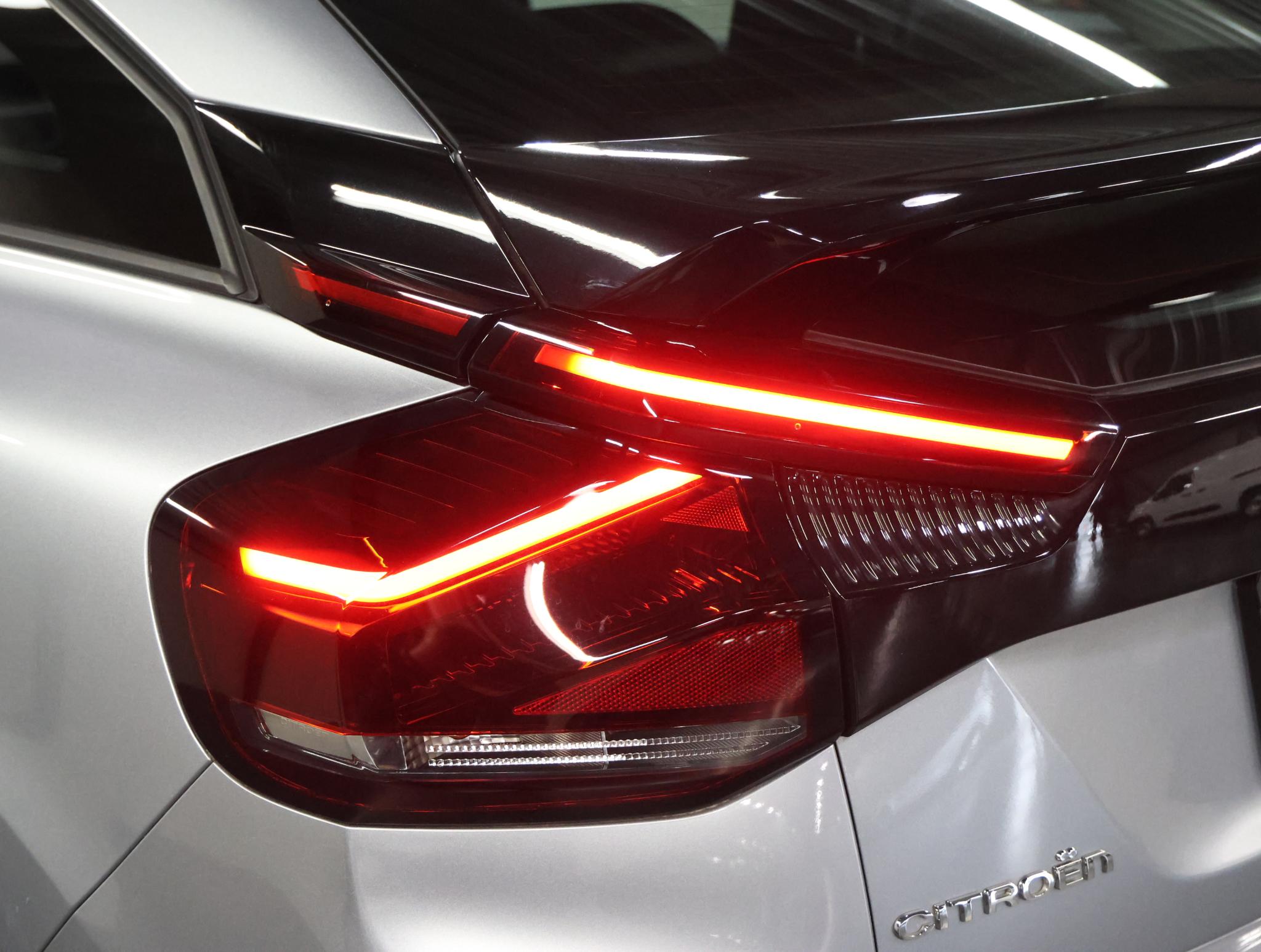 Foto van Citroen E-c4