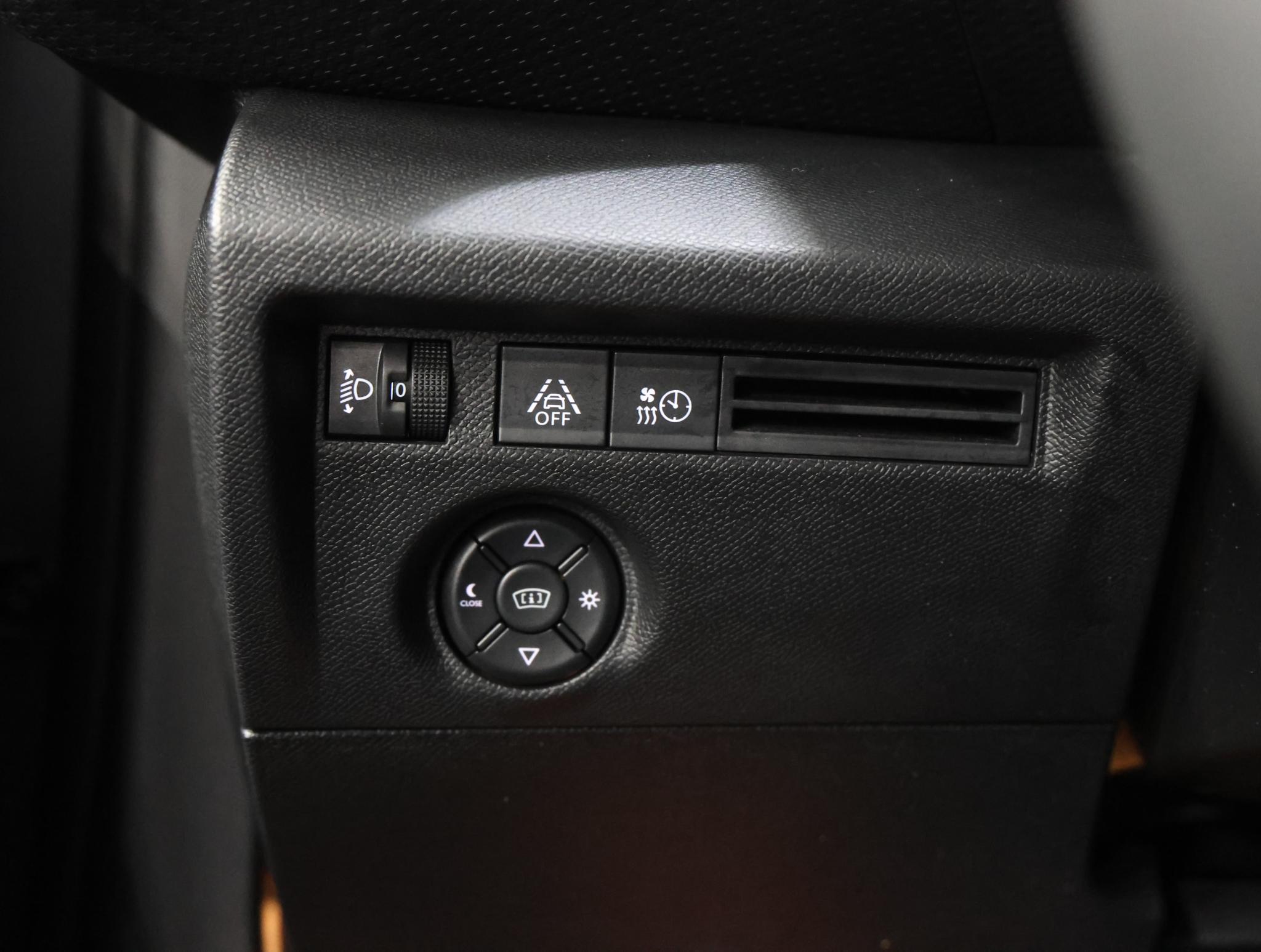 Foto van Citroen E-c4