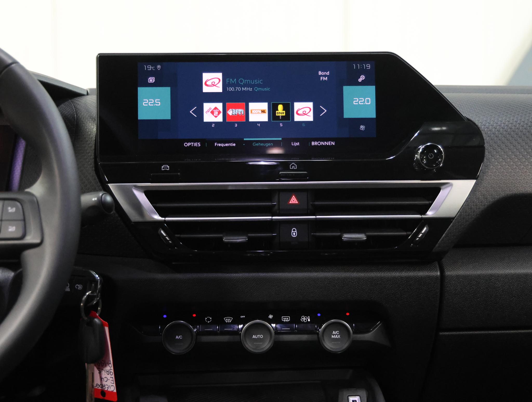 Foto van Citroen E-c4