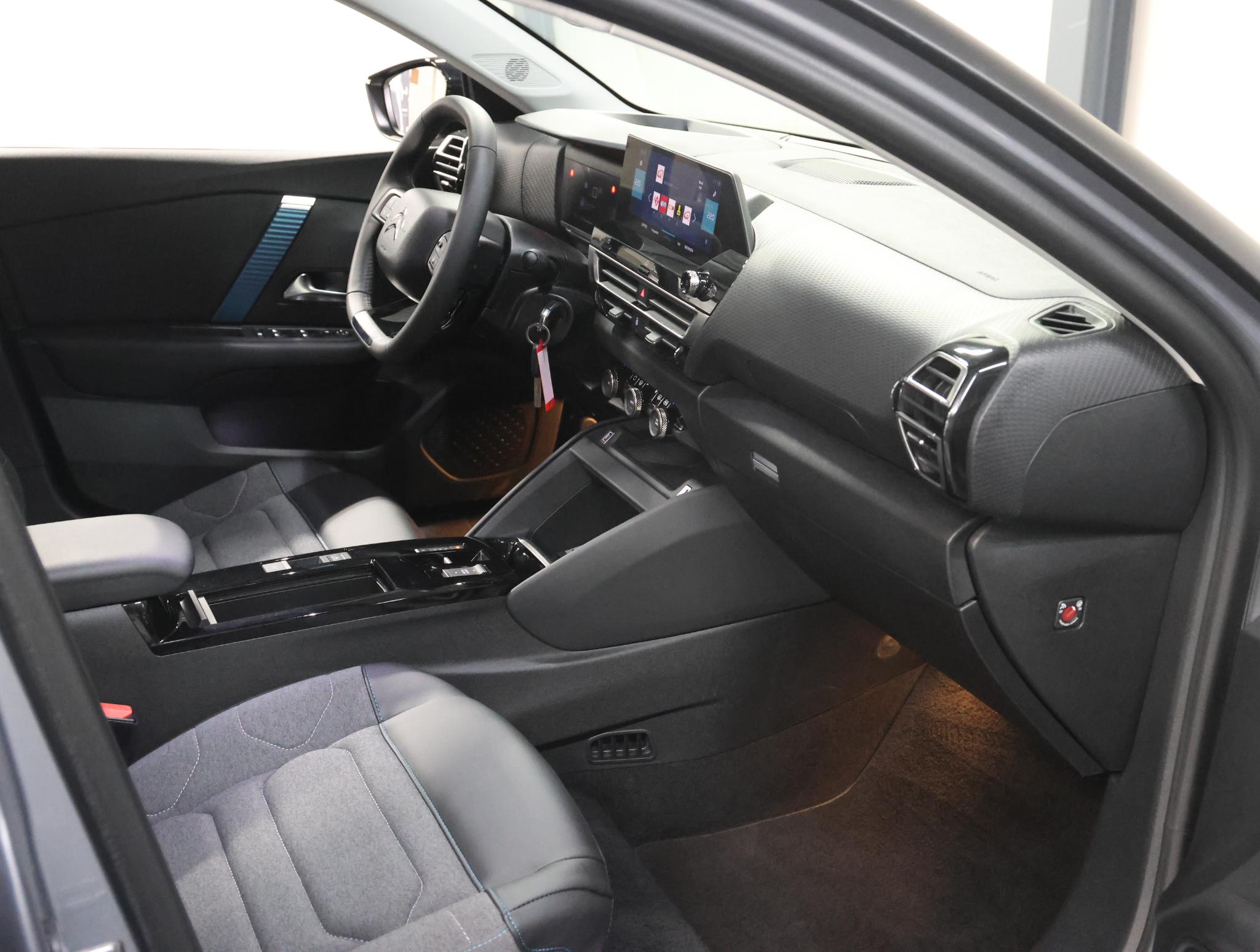 Foto van Citroen E-c4