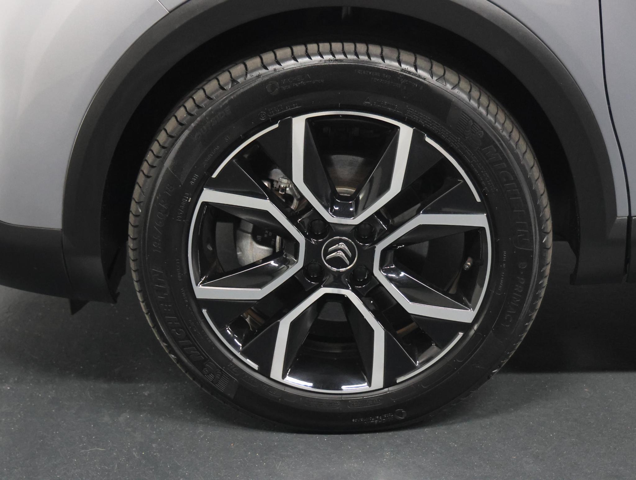 Foto van Citroen E-c4