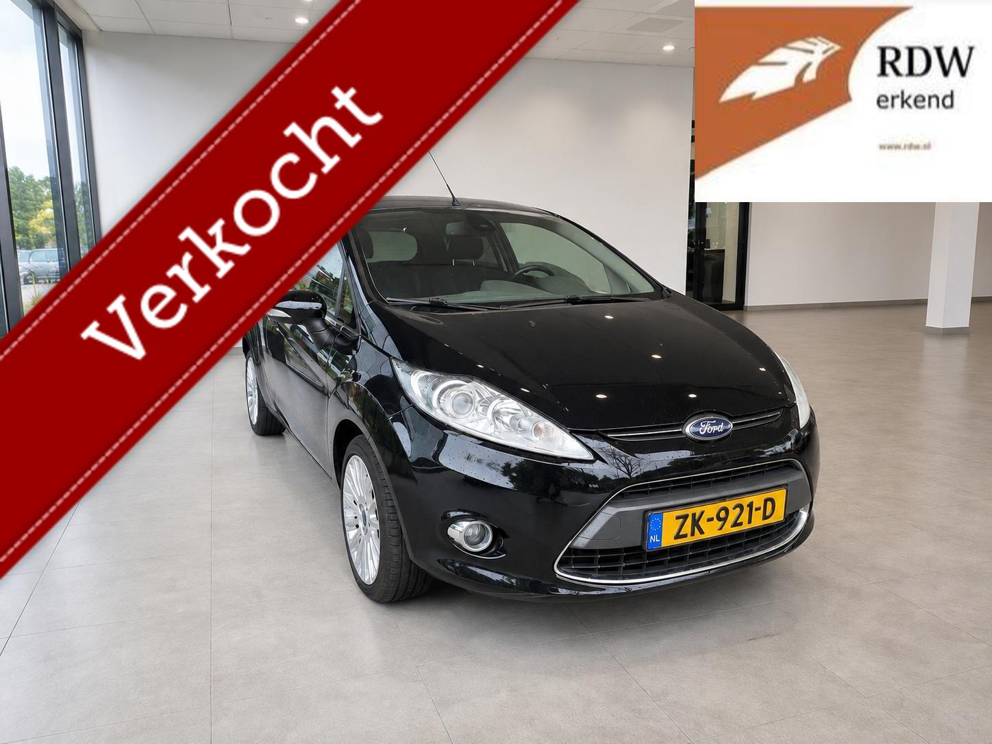 Ford Fiesta 1.25 Titanium 3Drs 2012 Airco/Carplay/PDC/APK 2012 - voorkant