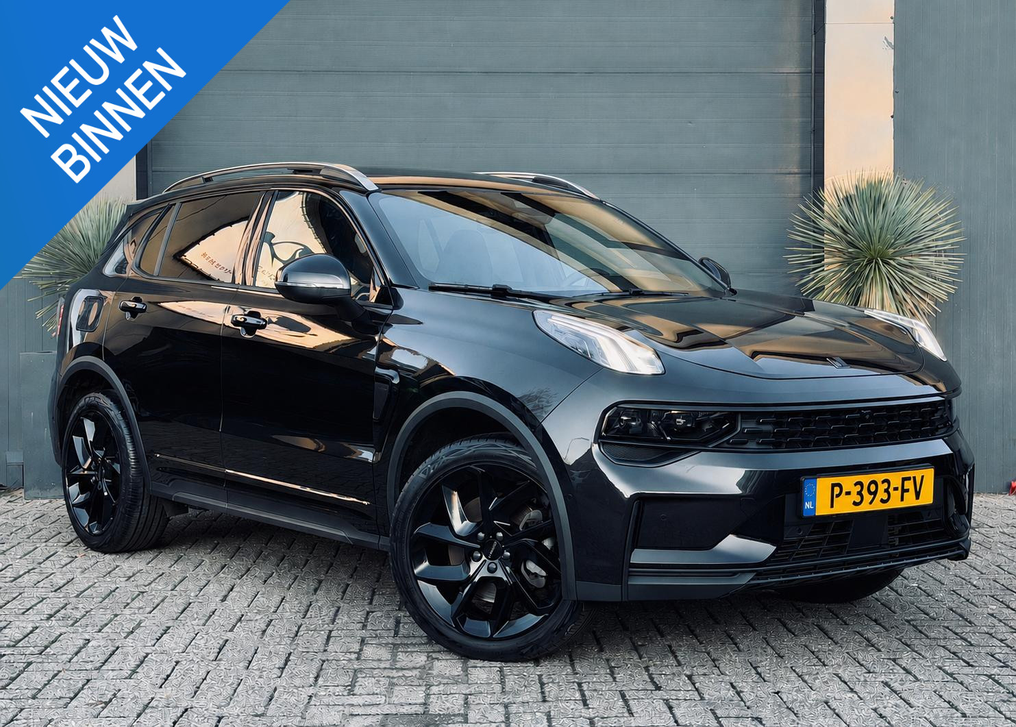 Foto van LYNK&CO LYNK & CO 01
