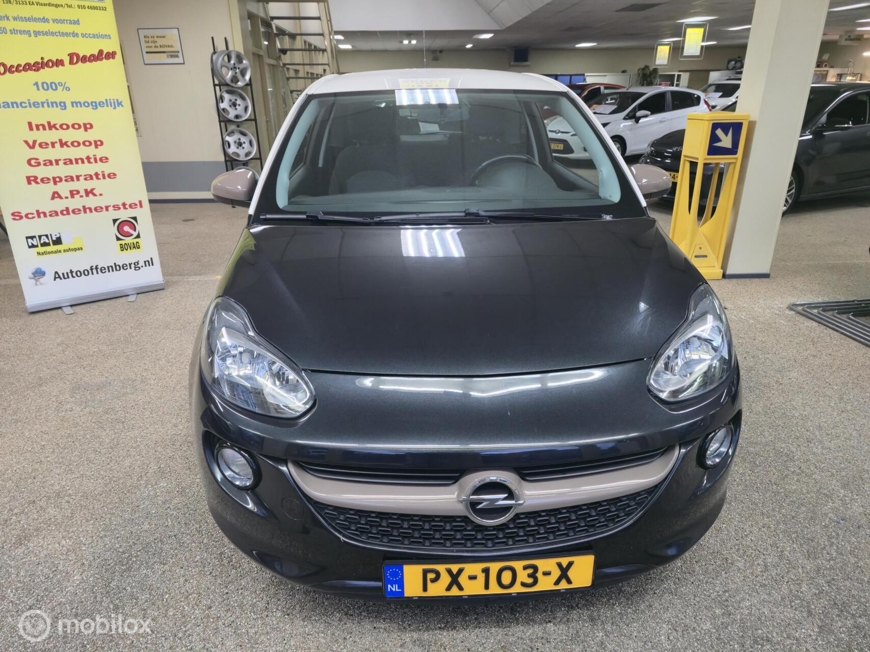 Foto van Opel Adam