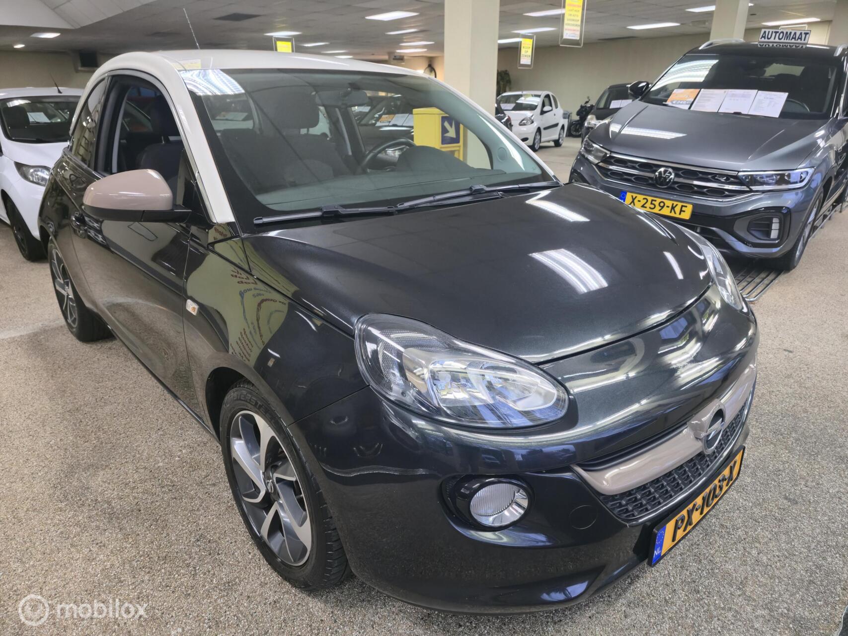Foto van Opel Adam