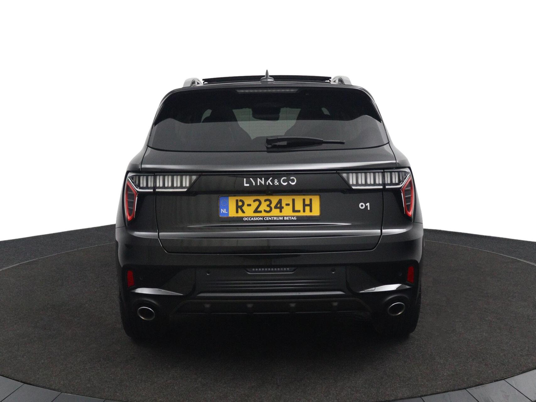 Foto van Lynk&co LYNK & Co 01