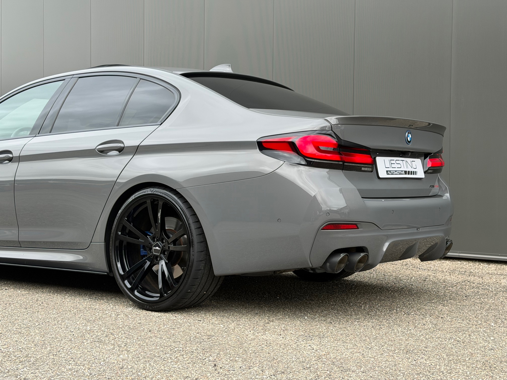 Foto van BMW 545e xDrive