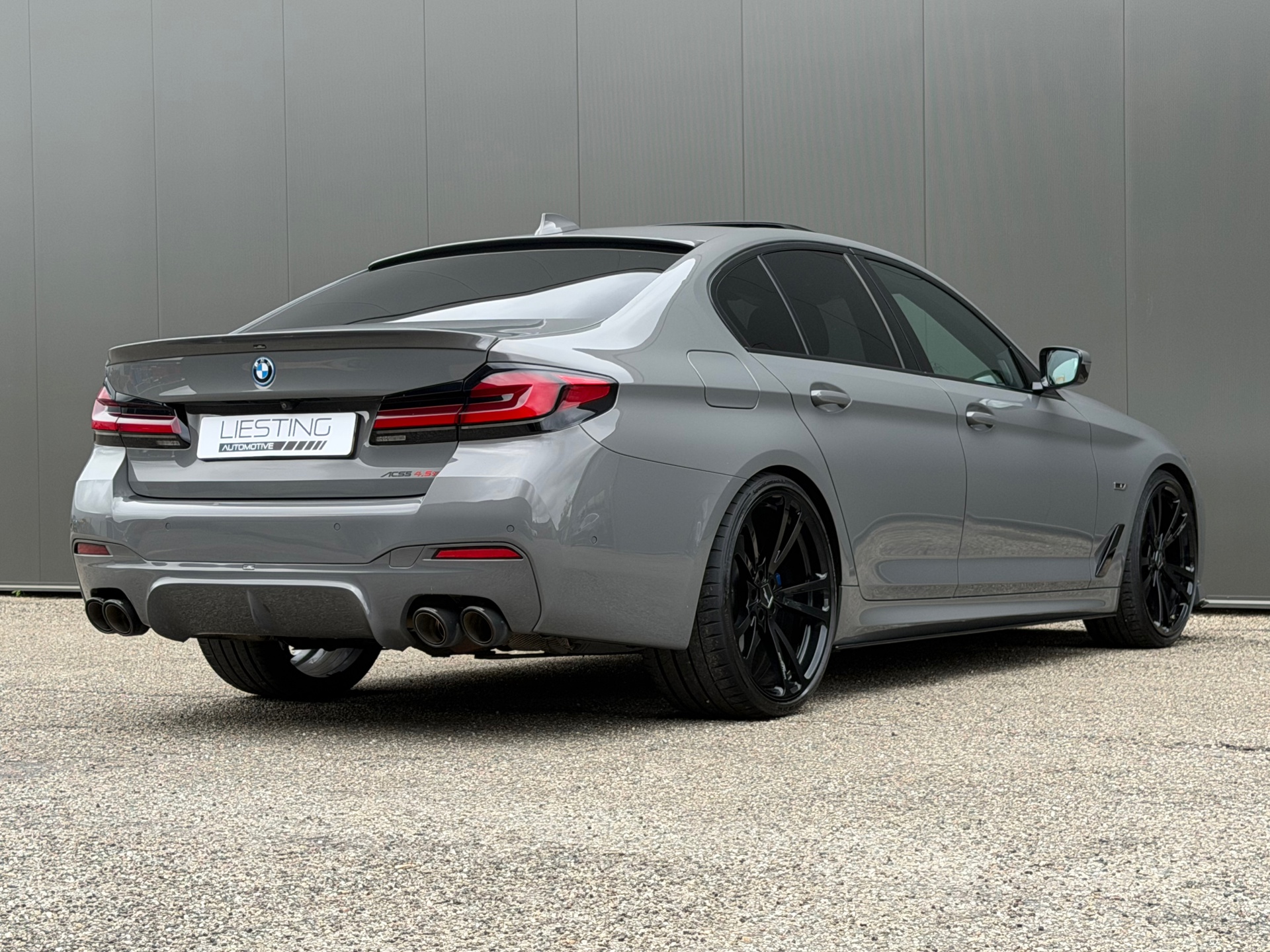 Foto van BMW 545e xDrive