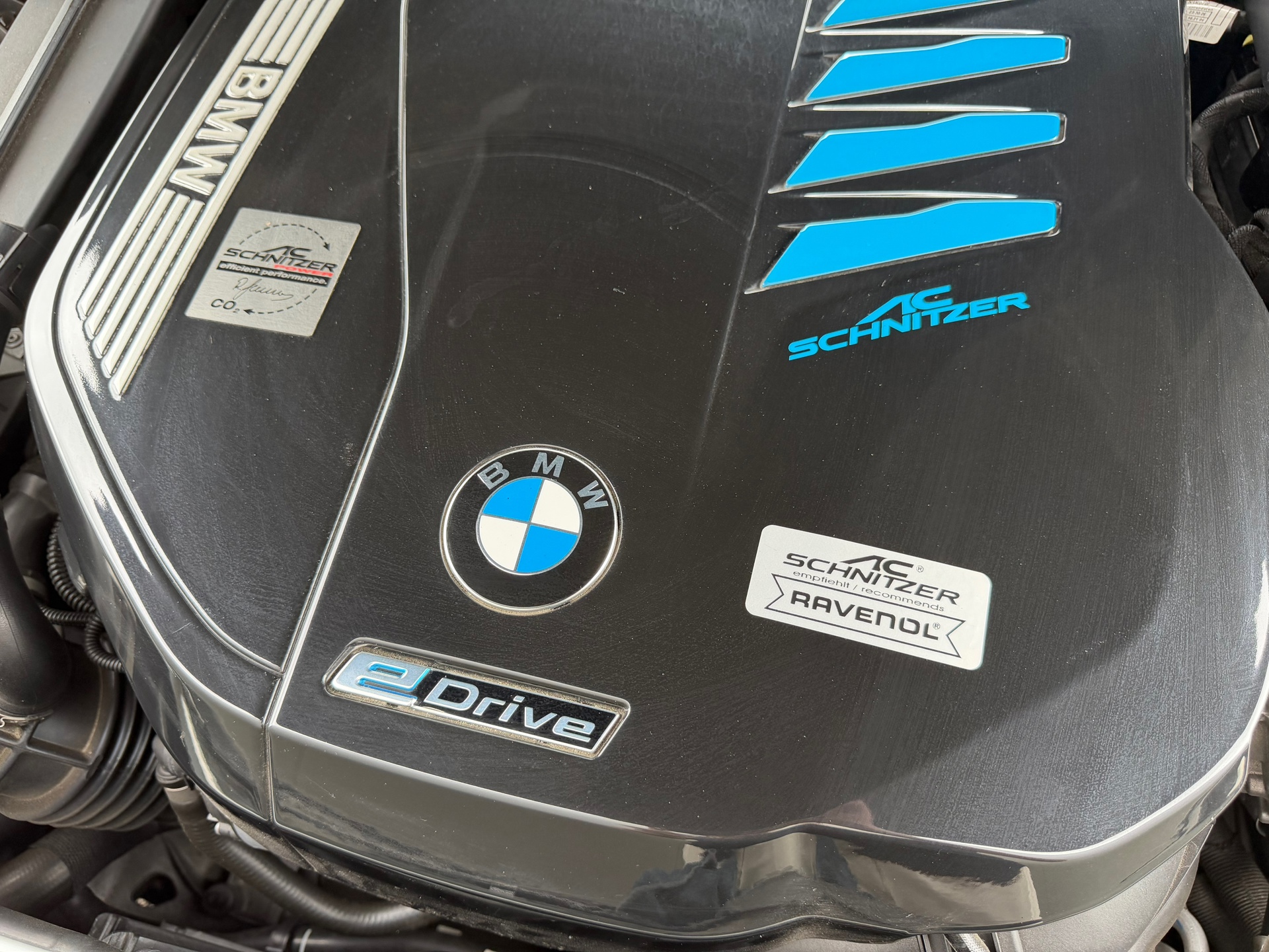 Foto van BMW 545e xDrive