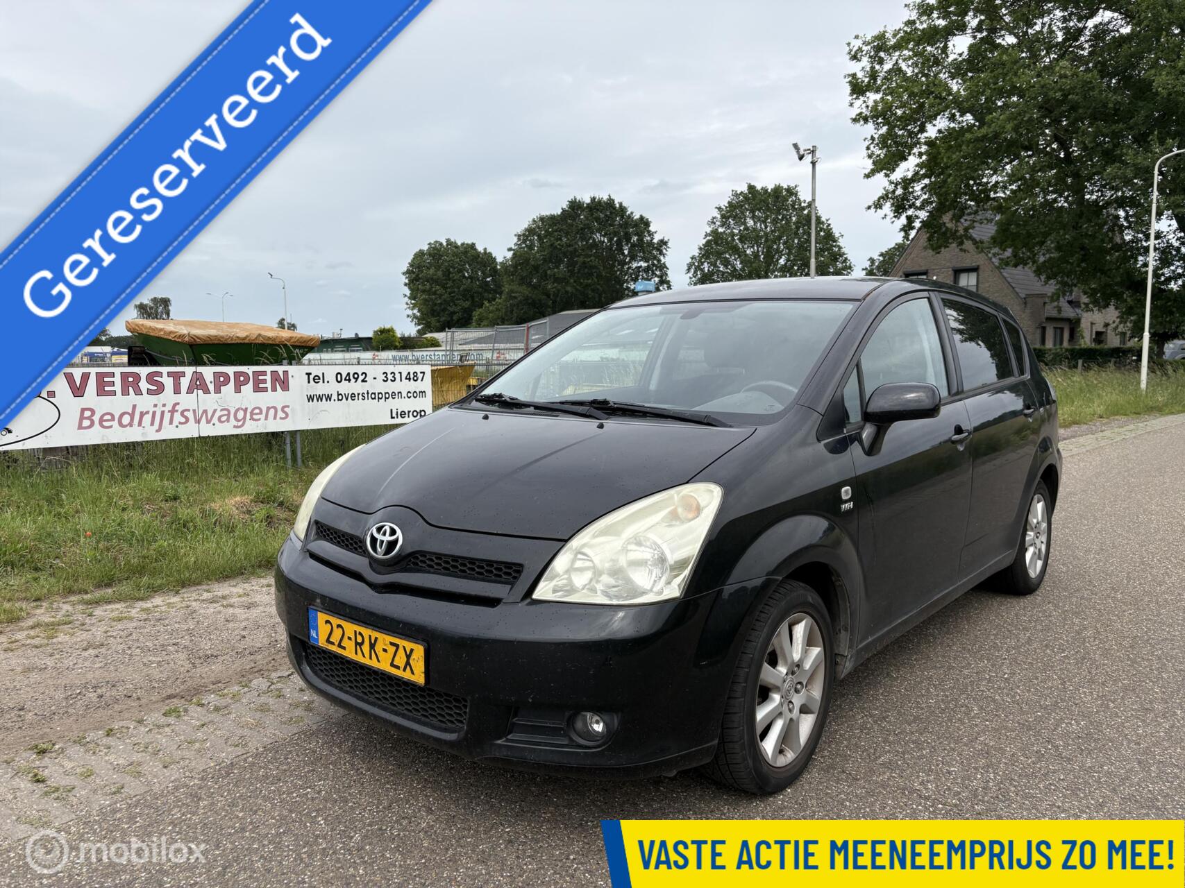 Toyota Toyota Corolla Verso 5 persoons uitvoering 1.8 VVT-i Luna 2005 - voorkant