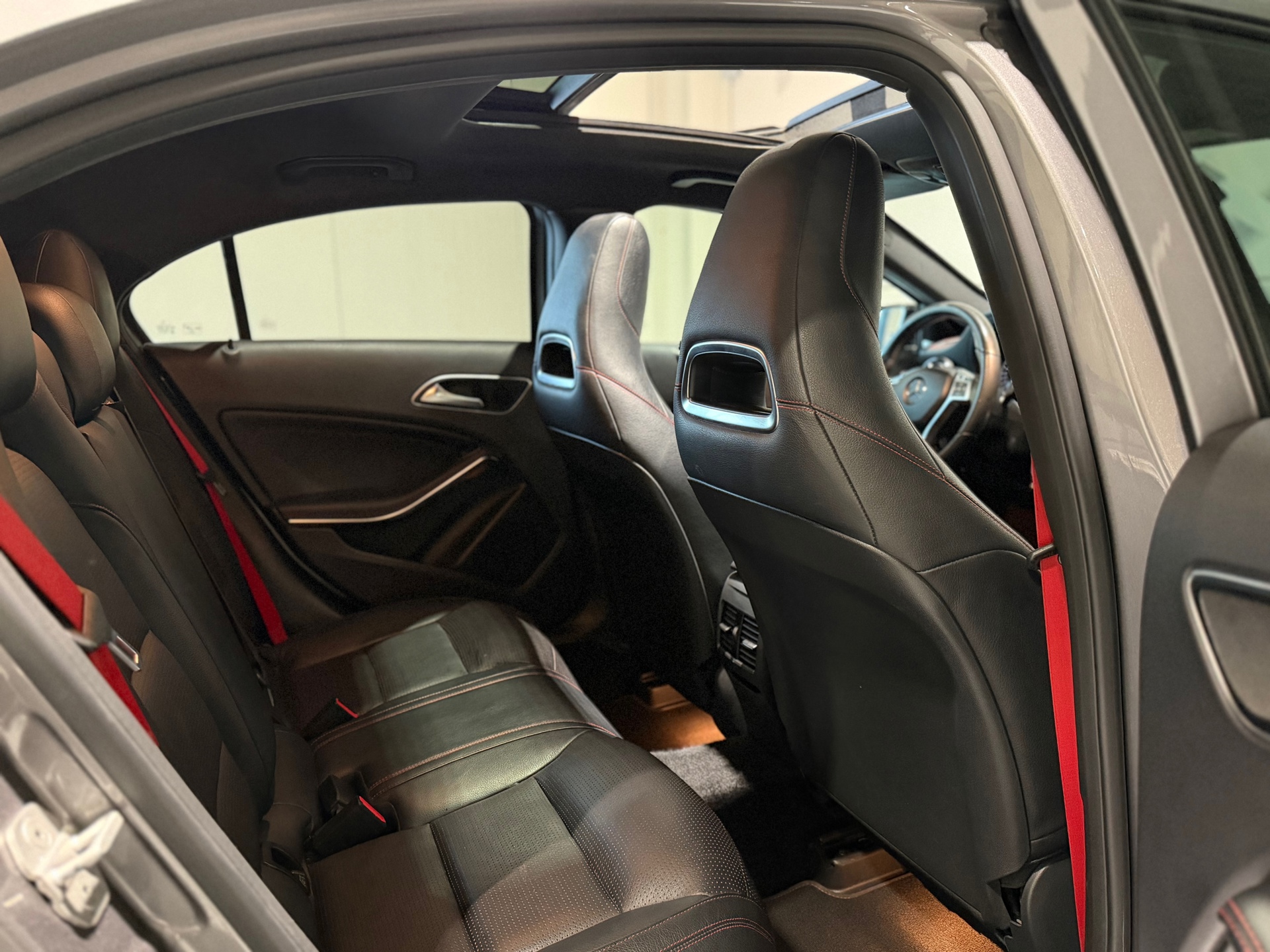 Foto van Mercedes-Benz A 250