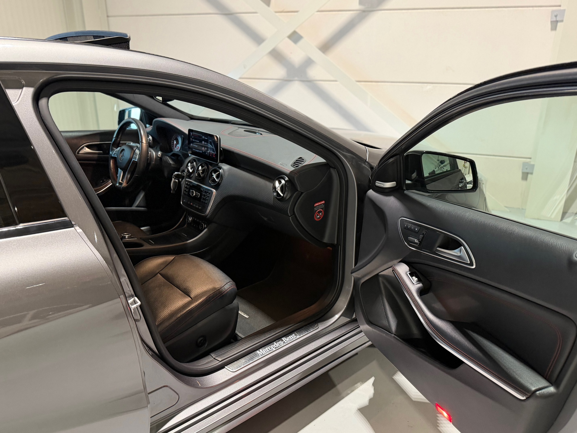 Foto van Mercedes-Benz A 250
