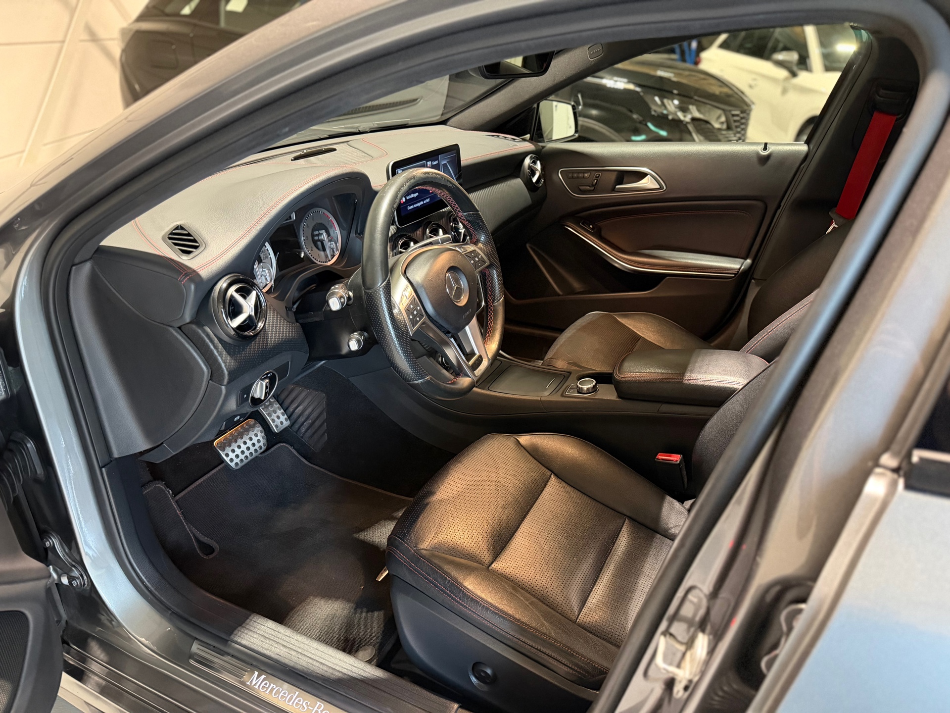 Foto van Mercedes-Benz A 250