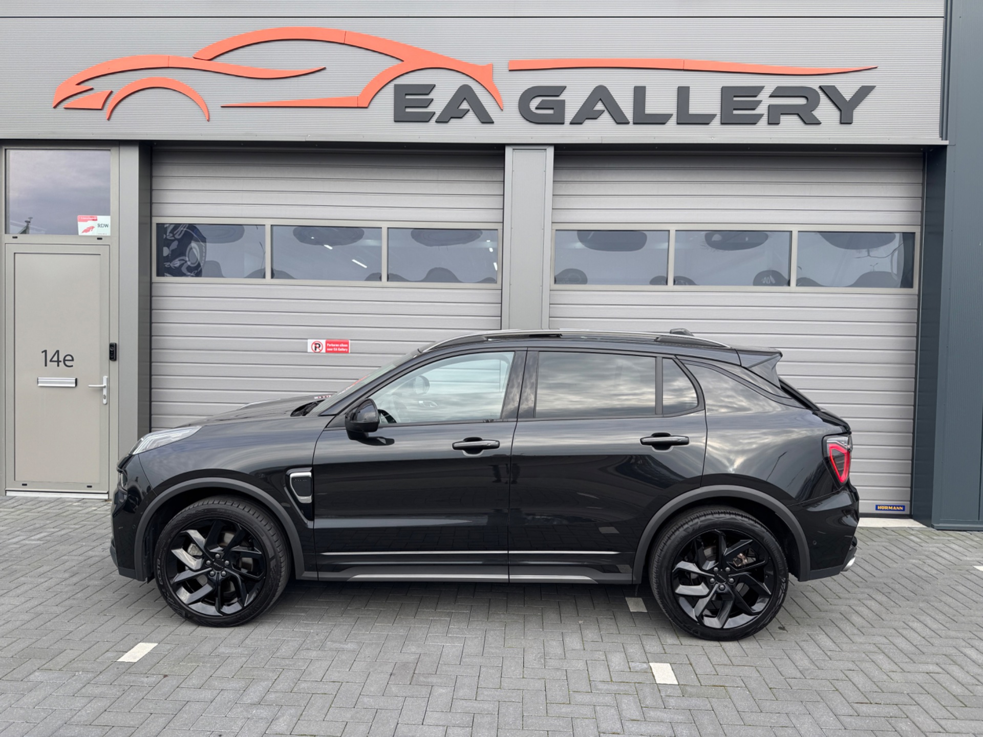 Foto van Lynk&co LYNK & Co 01