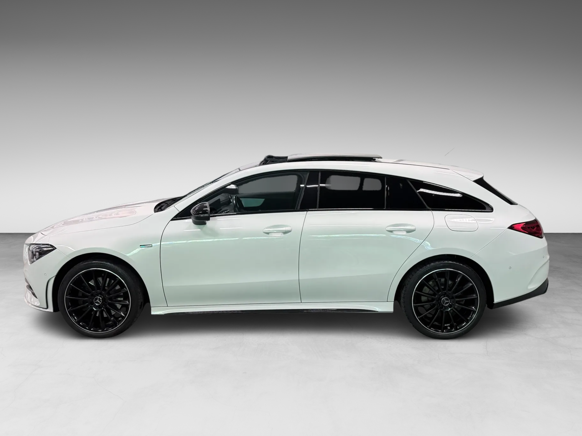 Foto van Mercedes-Benz Cla 250 E