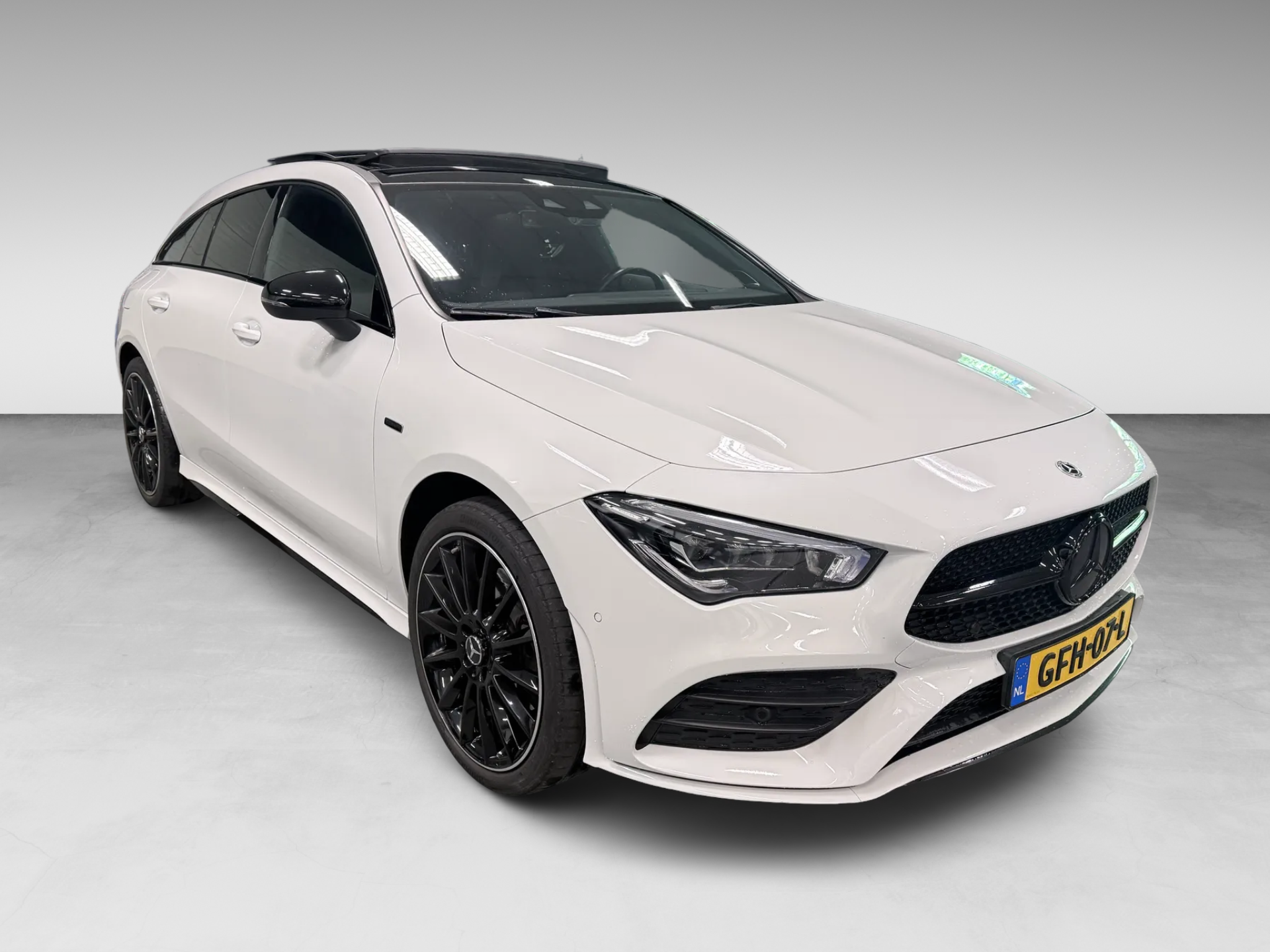 Foto van Mercedes-Benz Cla 250 E