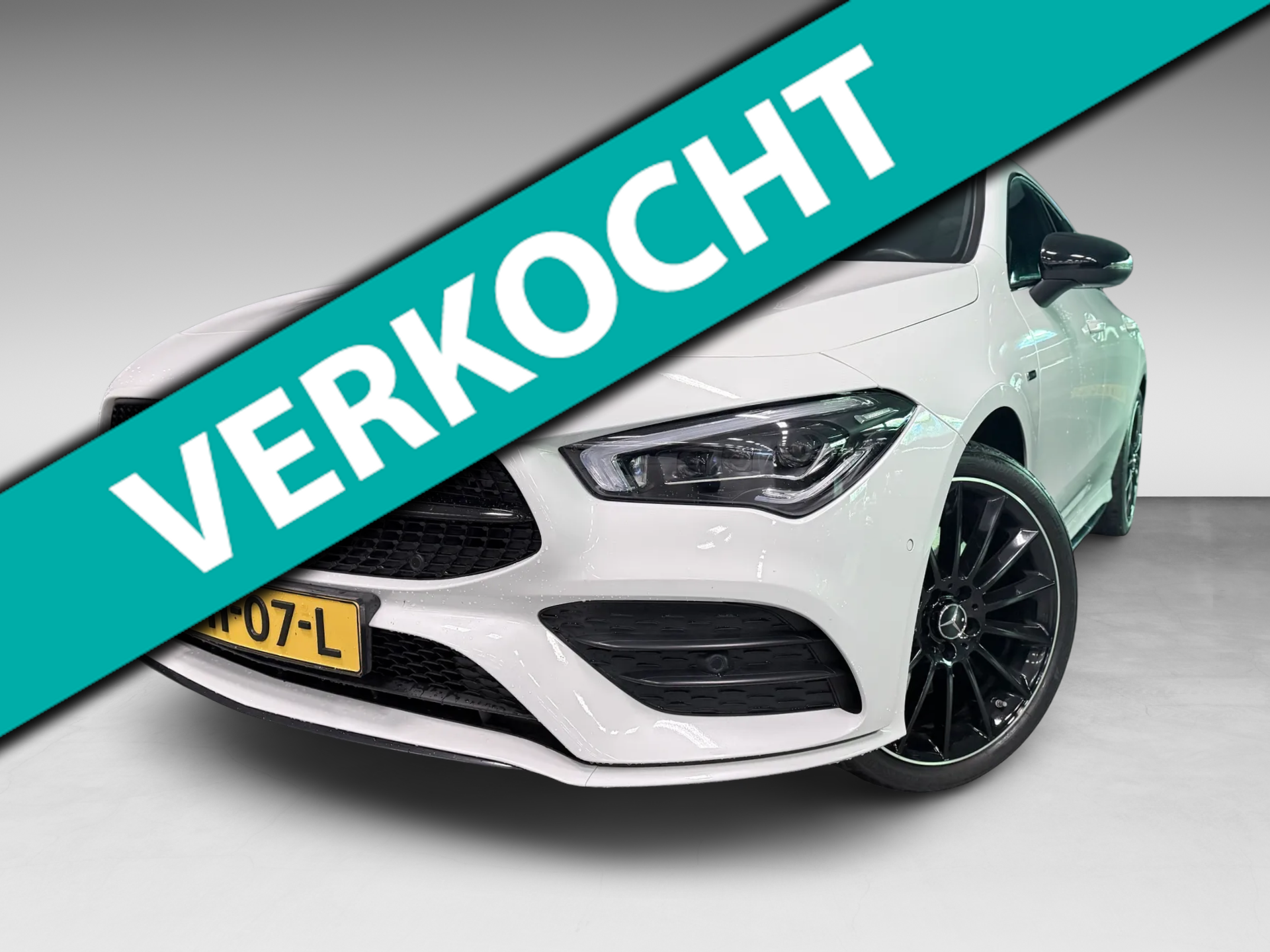 Mercedes-Benz Cla 250 E 250 e AMG-PREMIUM 218PK PANO/NAVI/BURMESTER/DAB/CARPLAY/SFEERVERL/// 2021 - voorkant