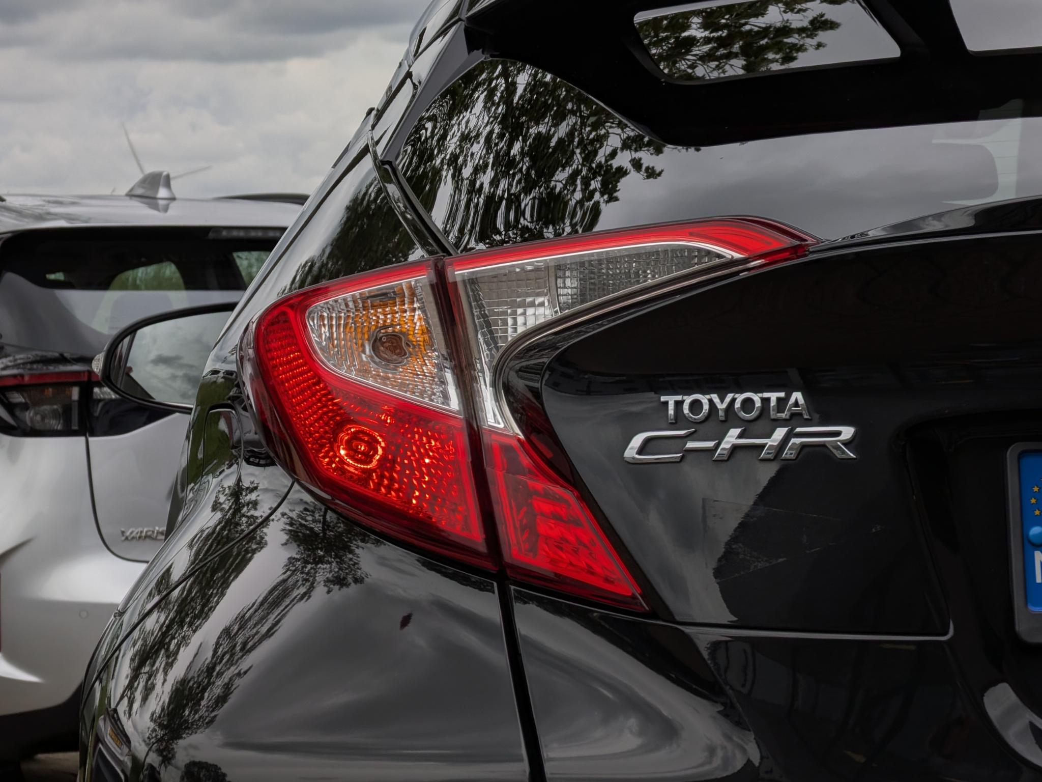 Foto van Toyota Toyota C-hr
