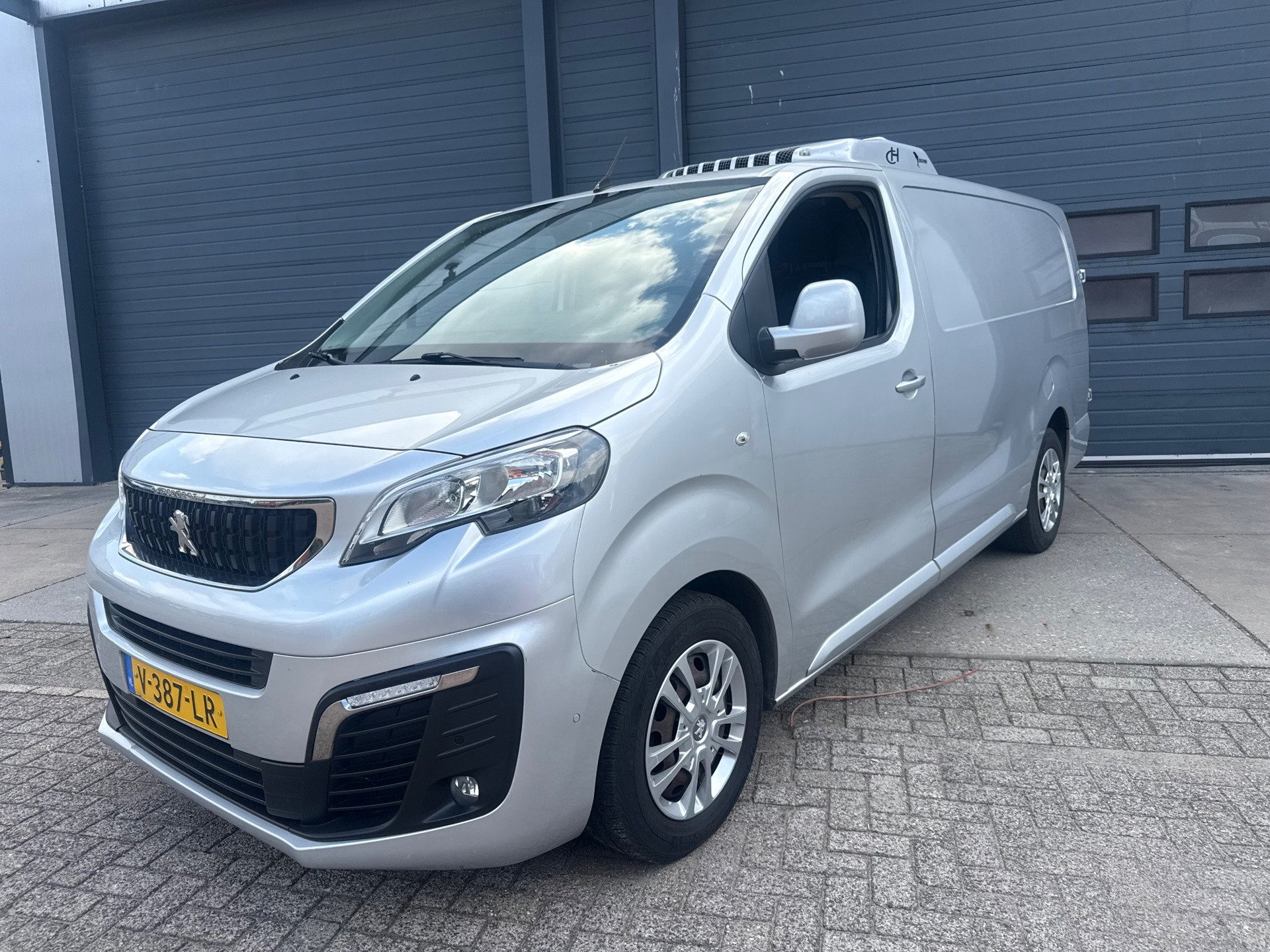 Foto van PEUGEOT EXPERT