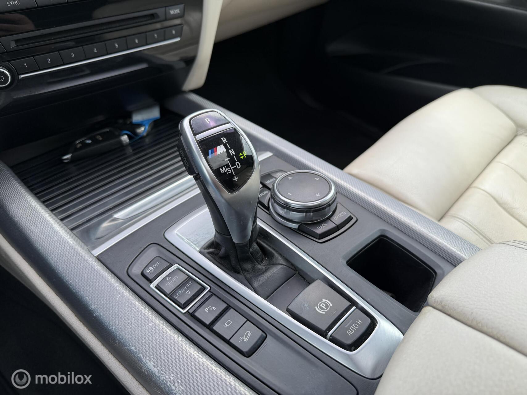 Foto van BMW X5 M50d