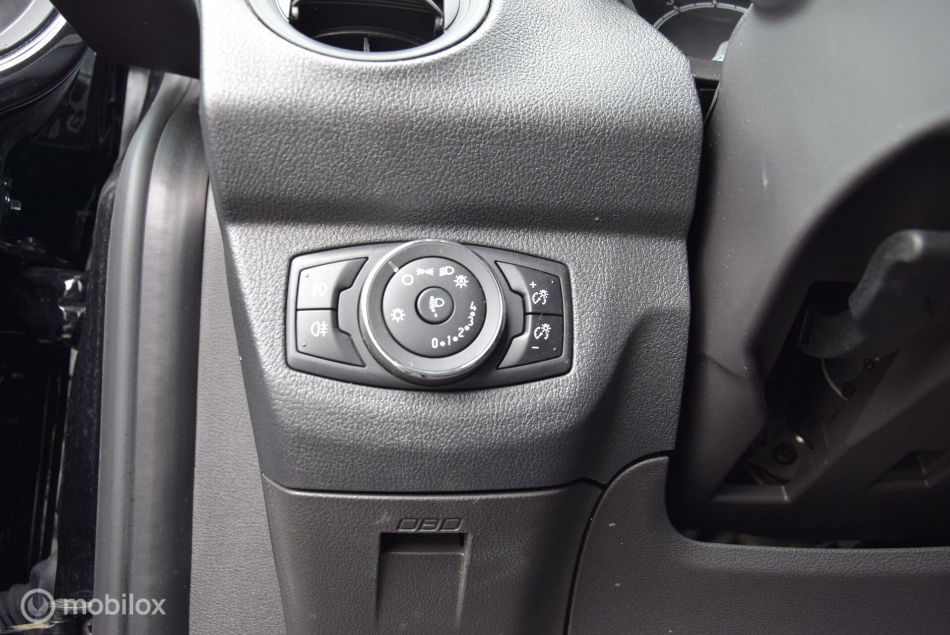Foto van Ford Transit Courier