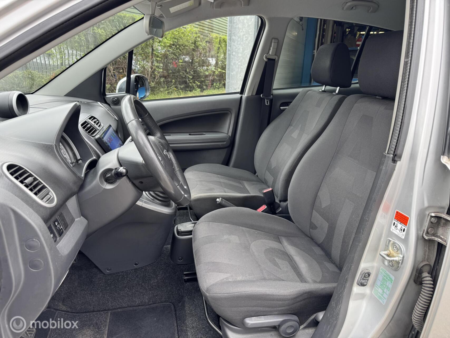 Foto van Opel Agila