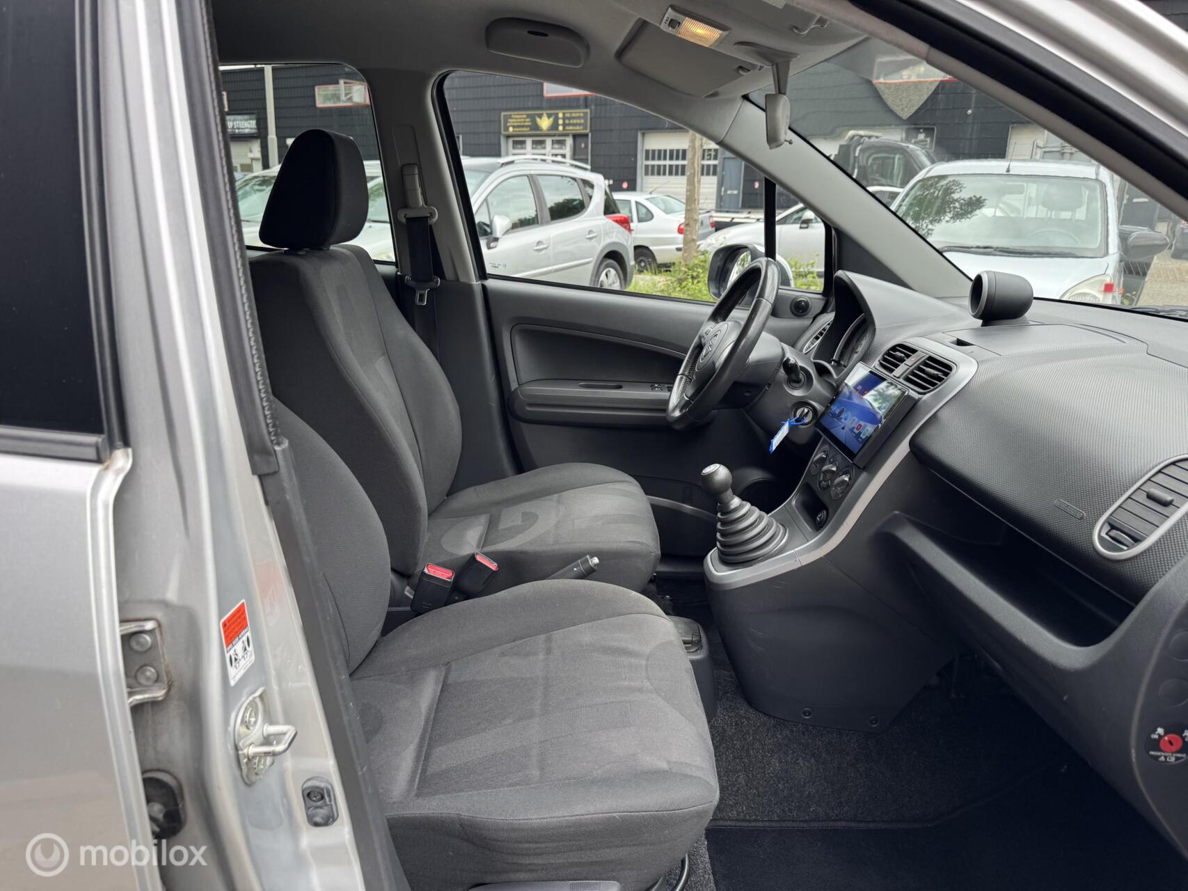Foto van Opel Agila