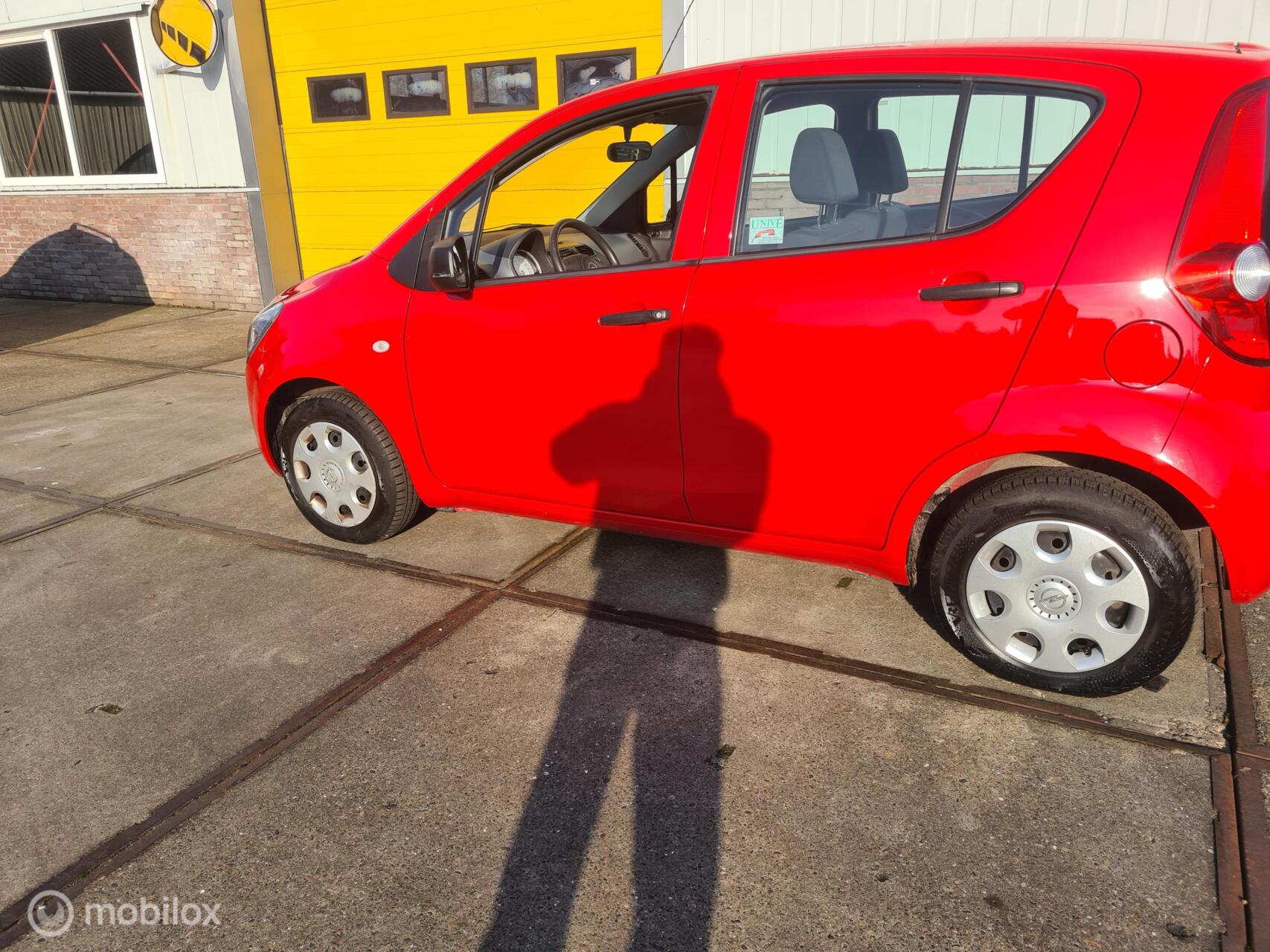 Foto van Opel Agila