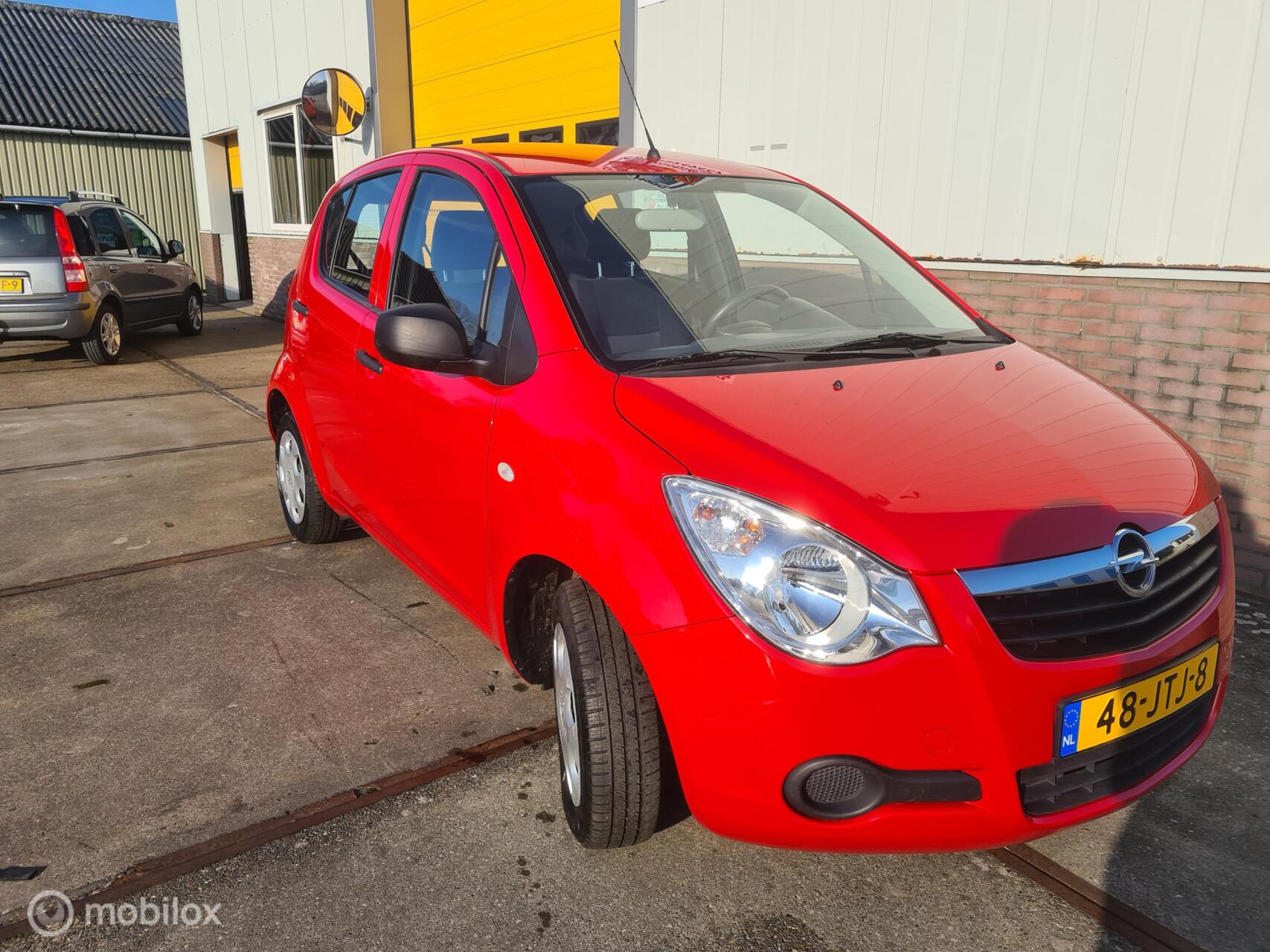 Foto van Opel Agila