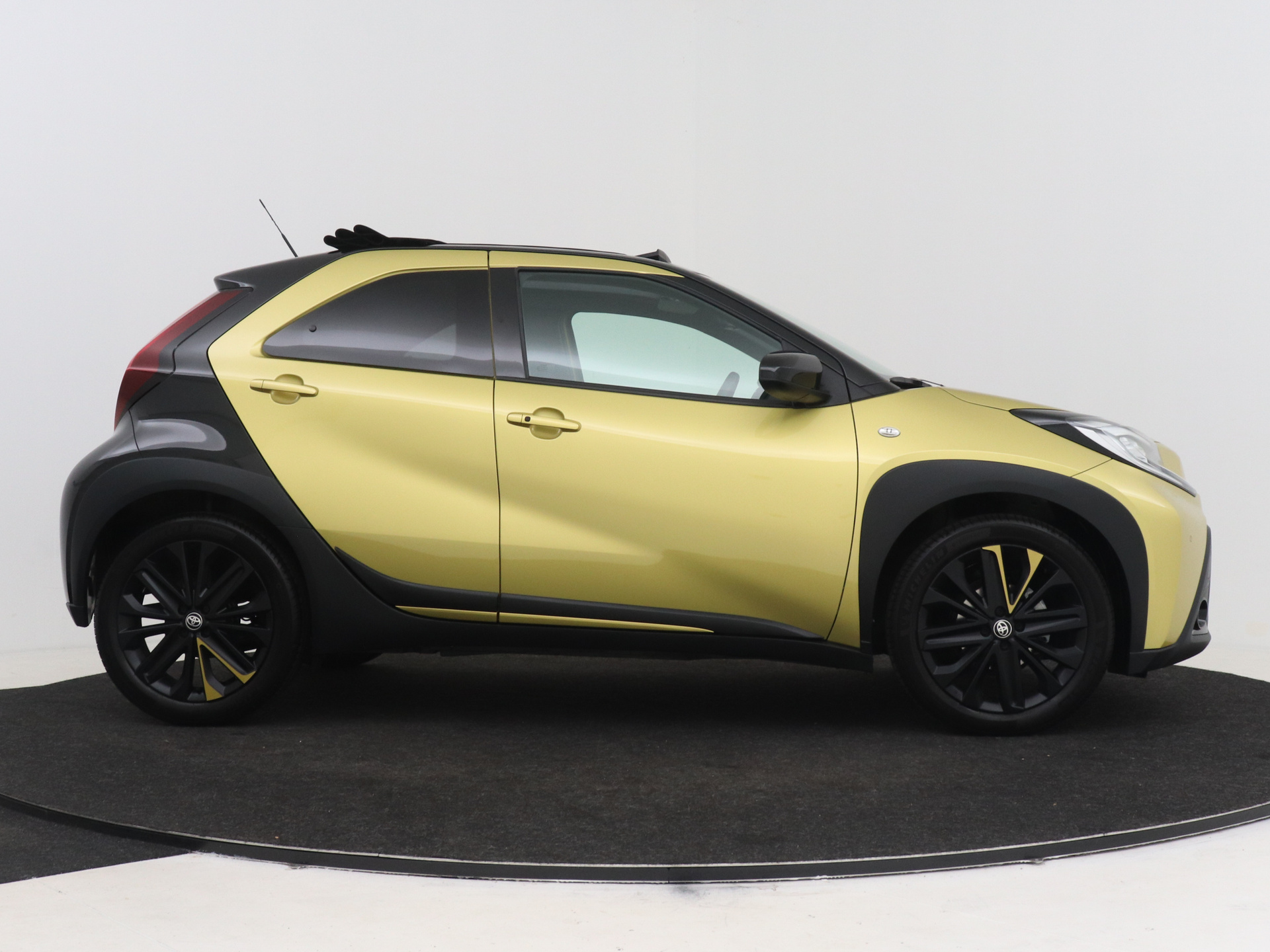 Foto van Toyota Toyota Aygo X