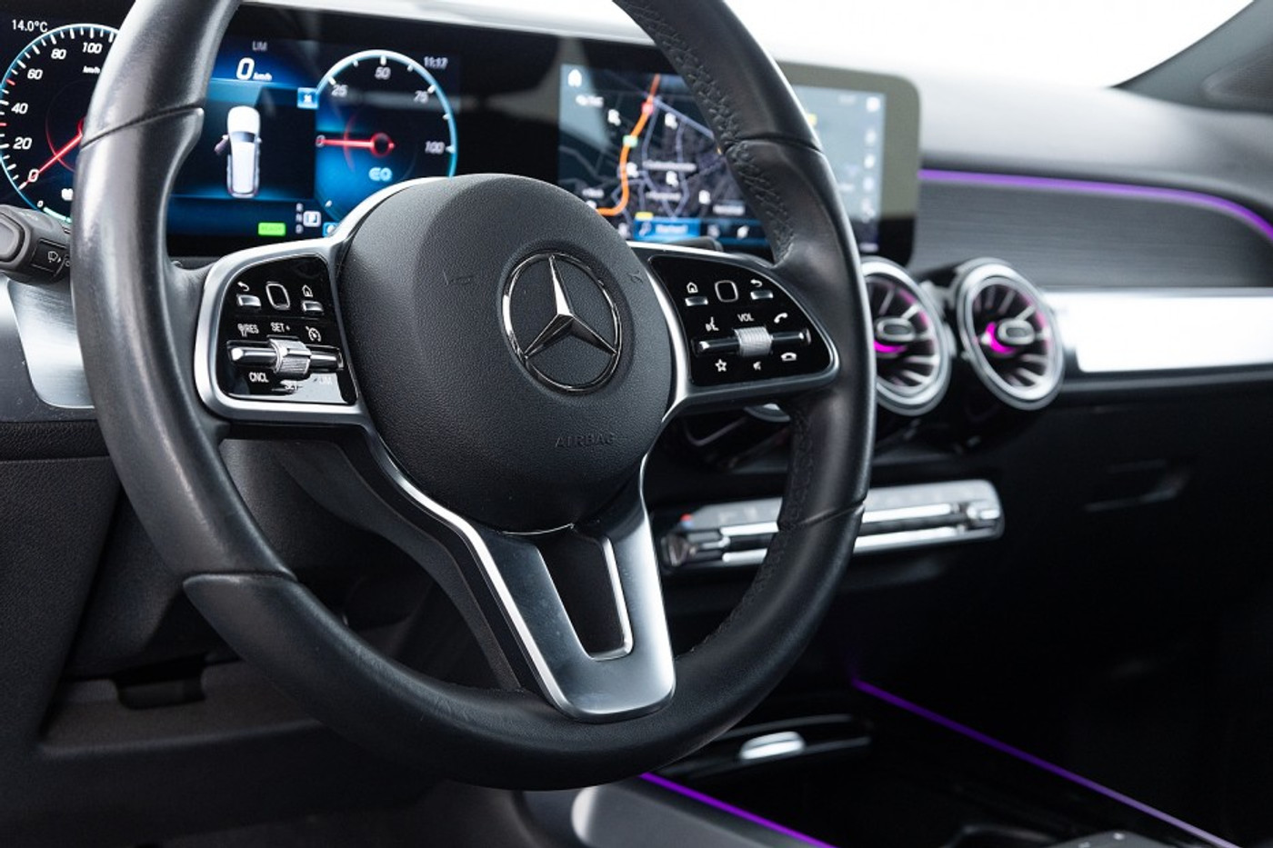 Foto van Mercedes-Benz Eqb 300 4Matic