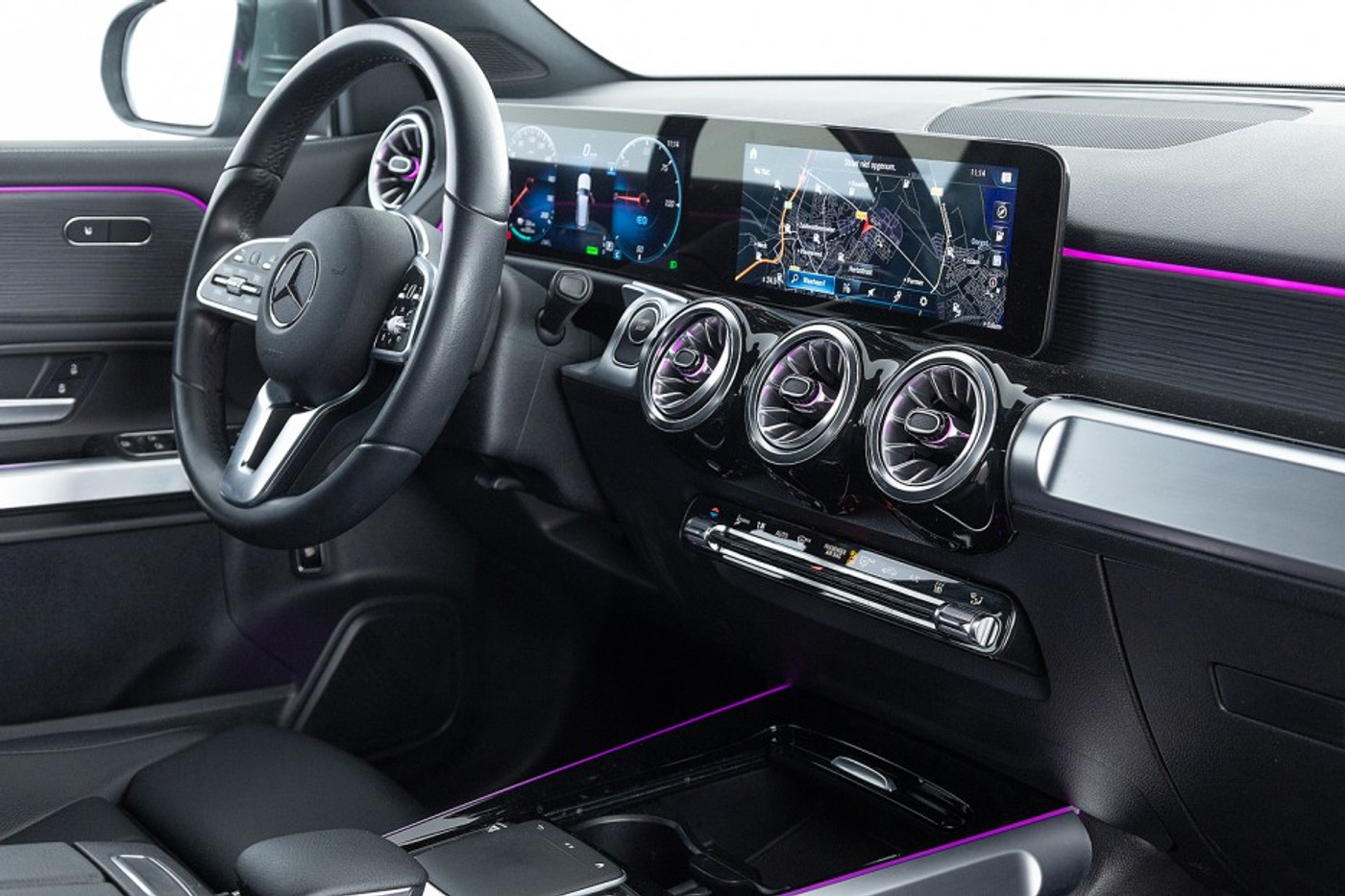 Foto van Mercedes-Benz Eqb 300 4Matic