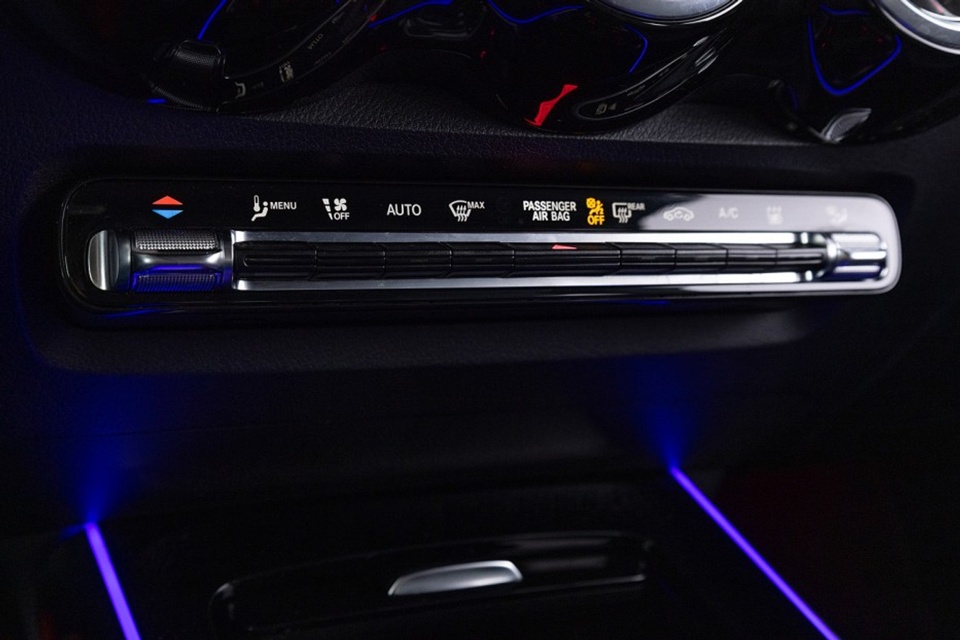 Foto van Mercedes-Benz Eqb 300 4Matic