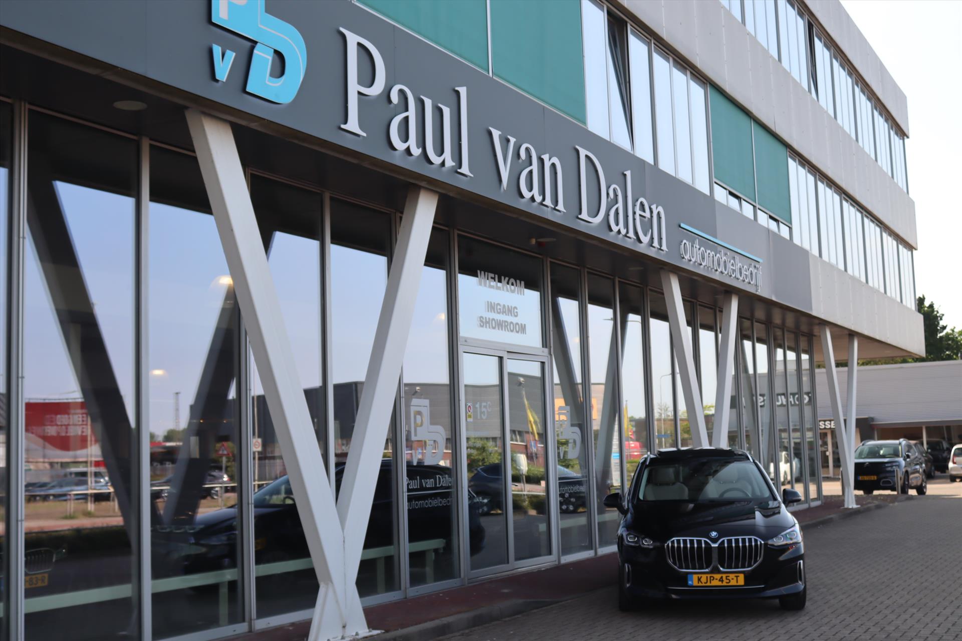 Foto van BMW 225e xDrive Active Tourer