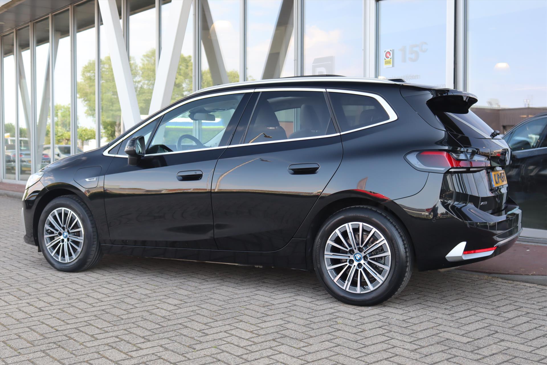 Foto van BMW 225e xDrive Active Tourer
