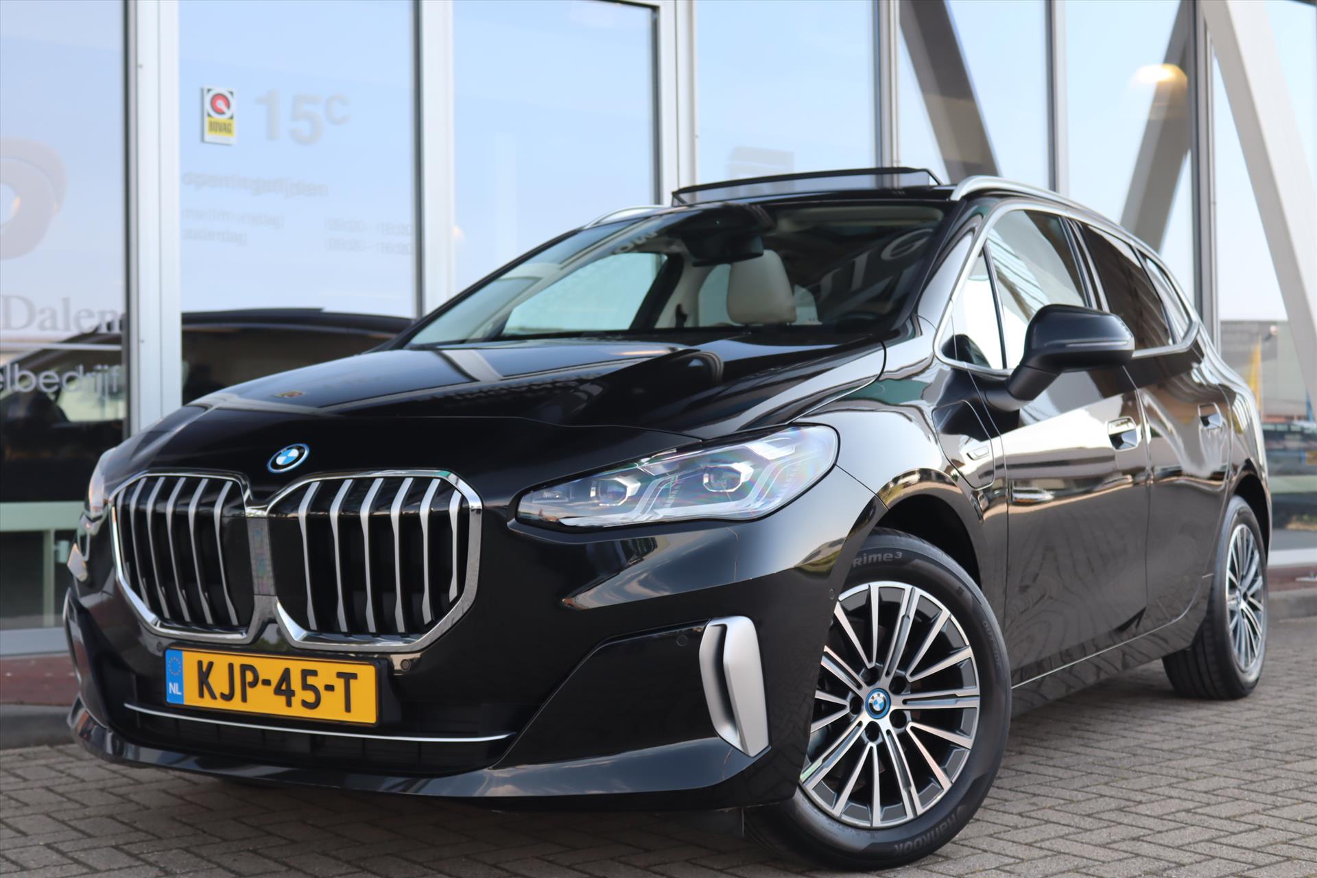 Foto van BMW 225e xDrive Active Tourer