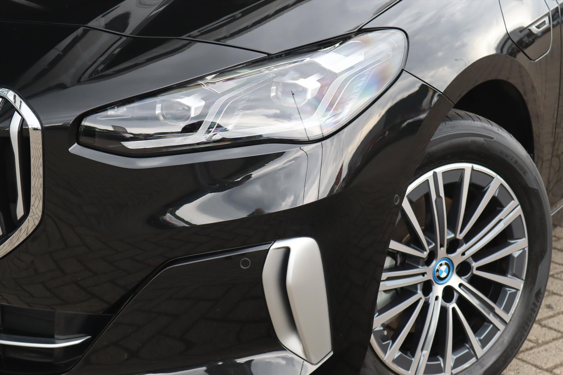 Foto van BMW 225e xDrive Active Tourer