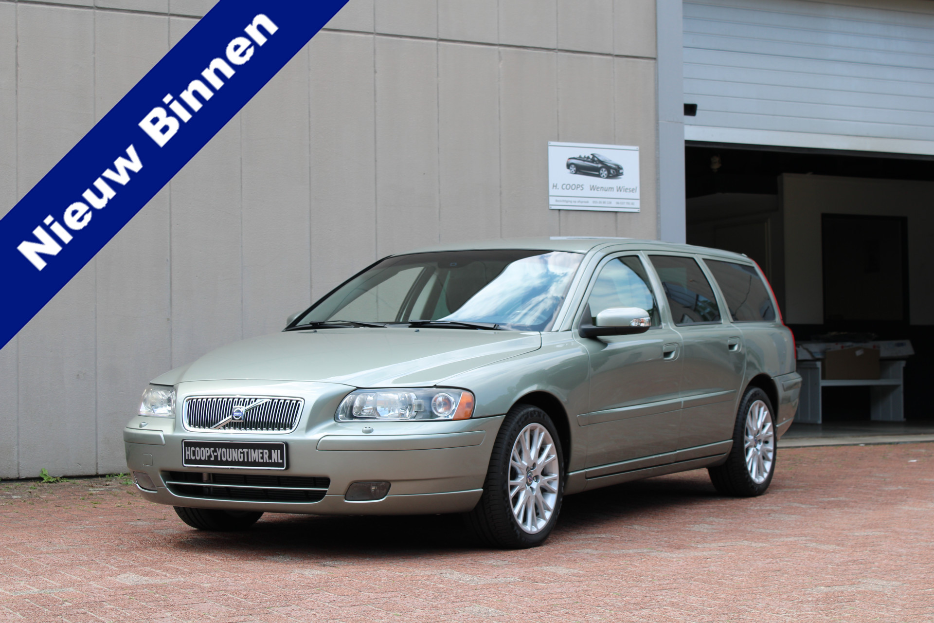 Volvo V70 2.5T 2006 - voorkant